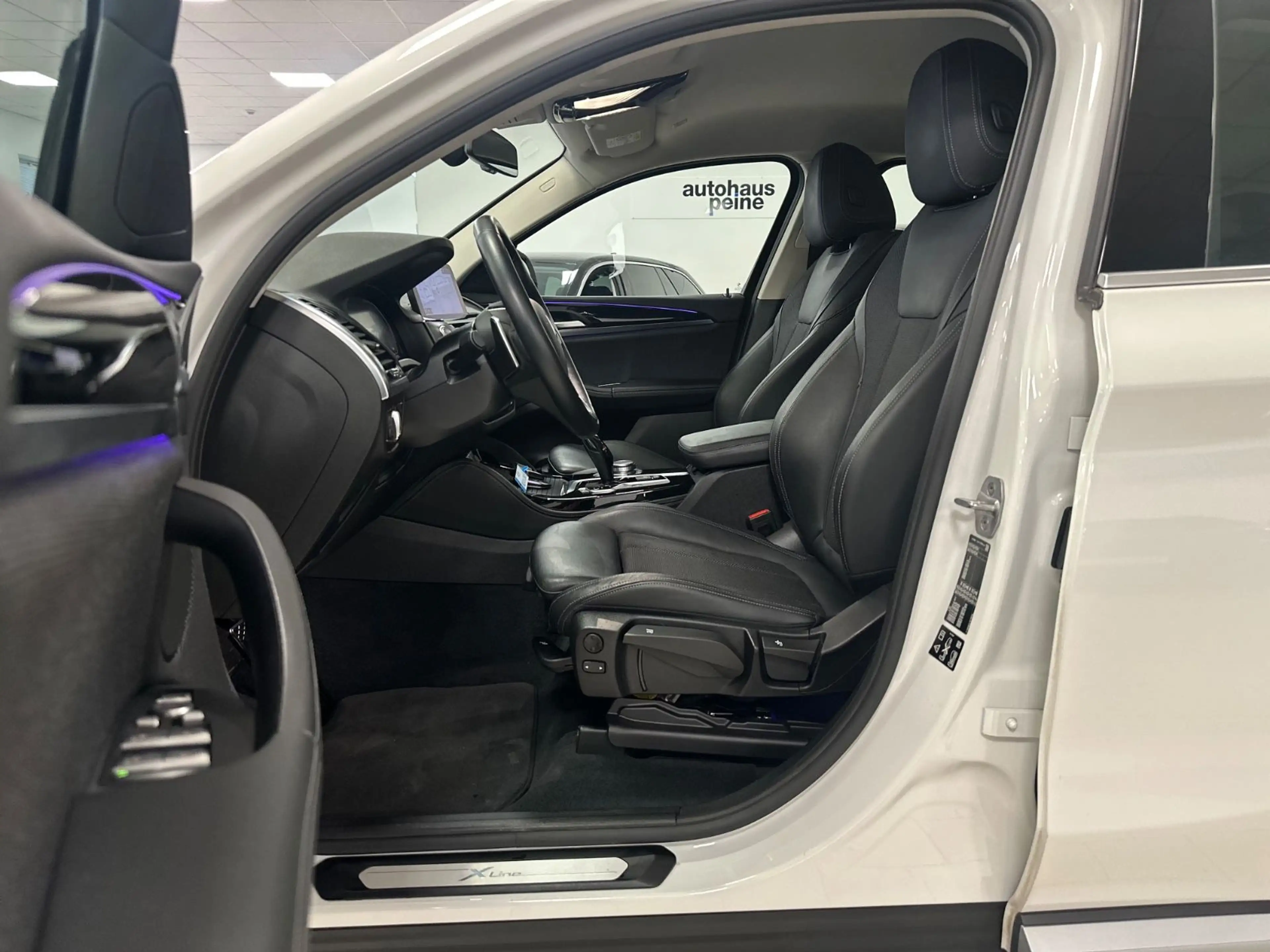 BMW X4 xDrive 20d xLine Aut/Navi/SportSitze/LED/Spor — photo 14
