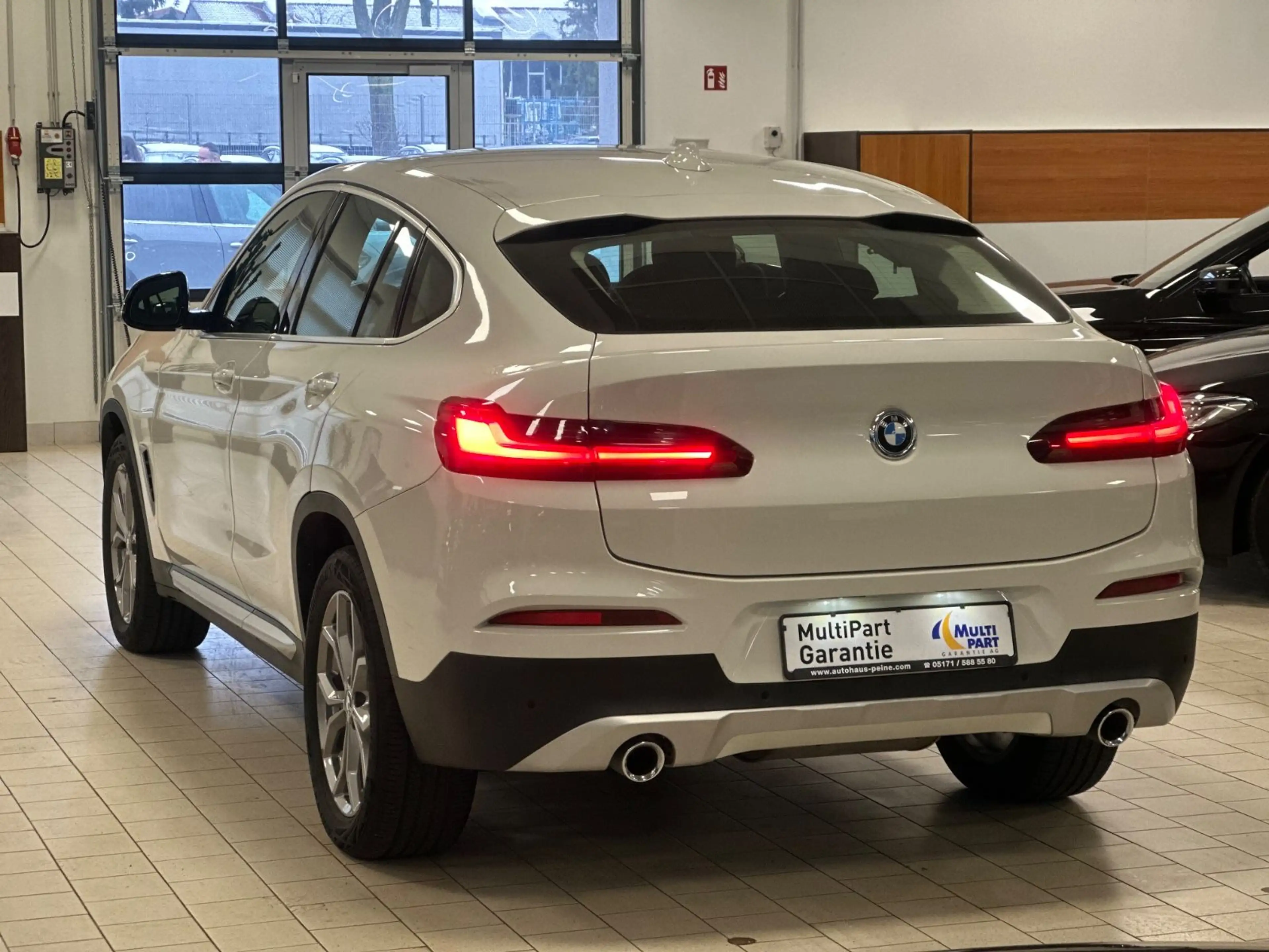 BMW X4 xDrive 20d xLine Aut/Navi/SportSitze/LED/Spor — photo 8