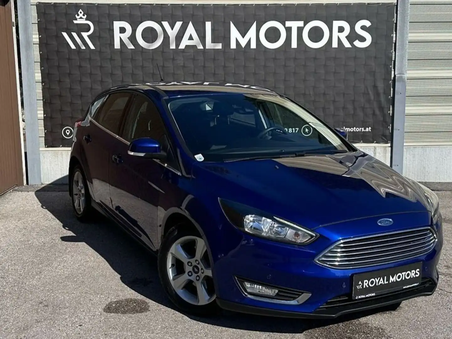 Ford Focus Titanium Blau - 1