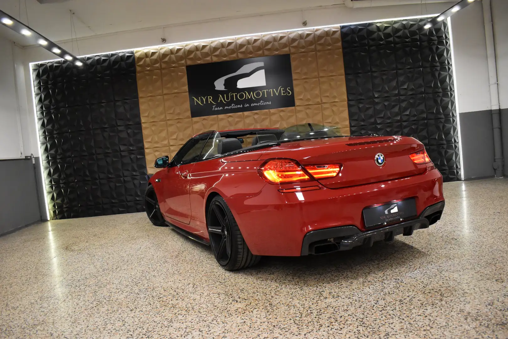 BMW 650 i xDrive Cabrio V8, LED, 5xCAM, NAVI, SOFT CLOSE Rot - 2