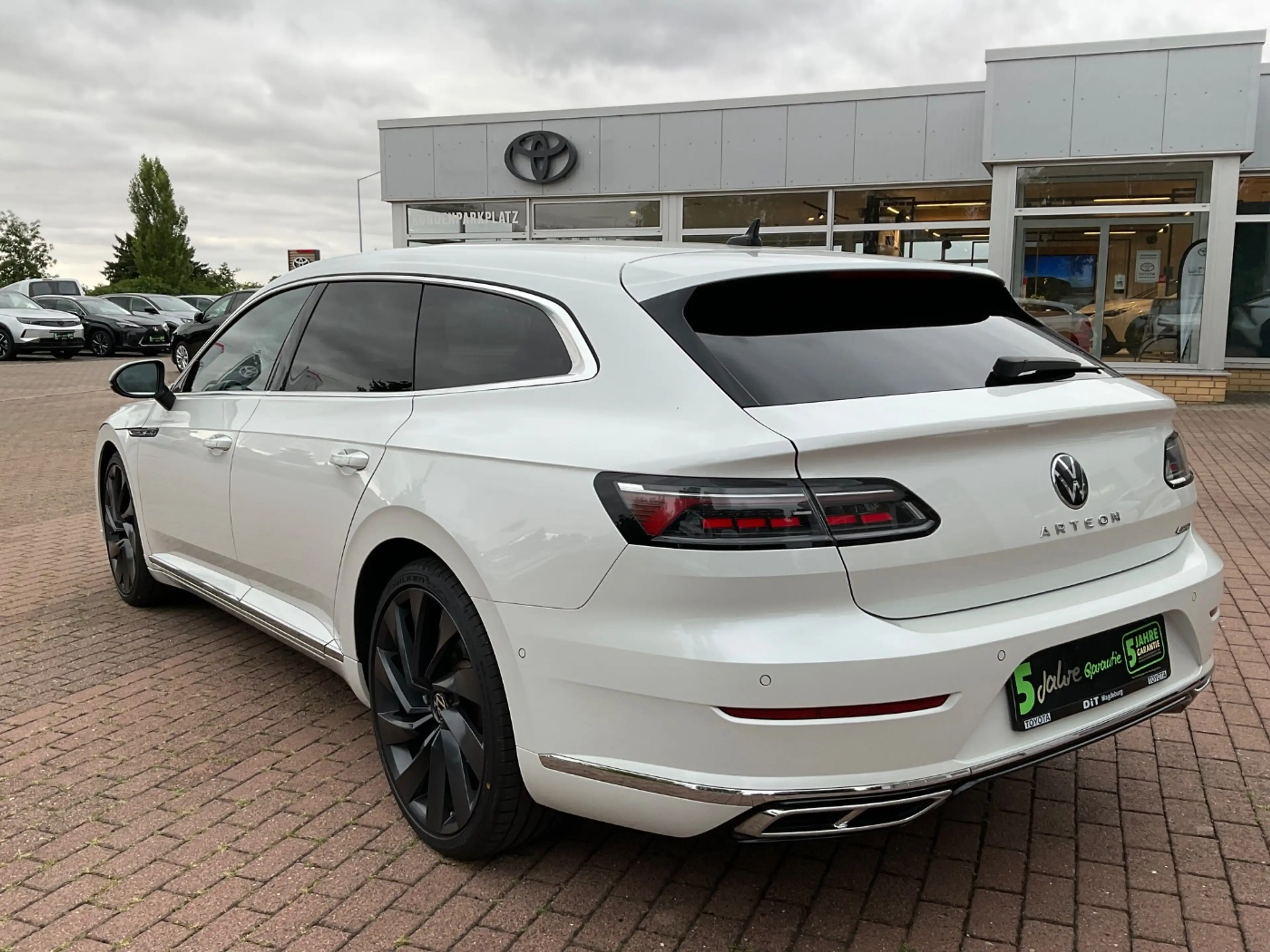 Volkswagen Arteon SB 2.0 TDI 4Motion R-Line ACC+AHK+LED+SD — photo 8