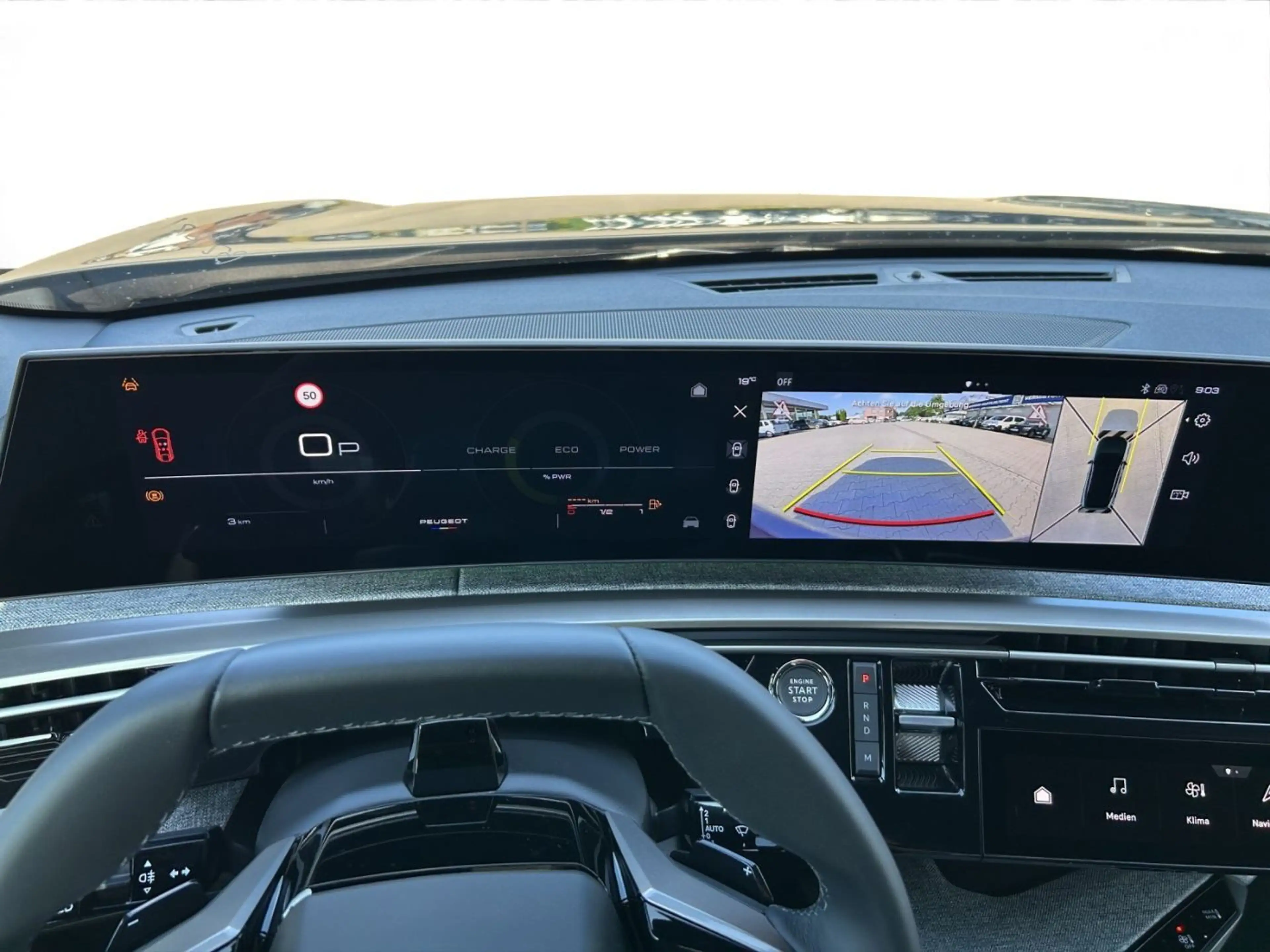 Peugeot 3008 Allure Hybrid 145 360° AHK SHZ NAVI CARPLAY — photo 15