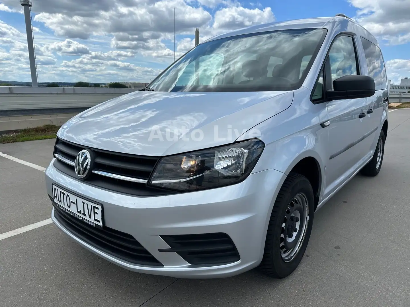 Volkswagen Caddy 2.0 TDI Kombi BMT*2X SCHIEBETÜR*NAVI*PDC* Silber - 1