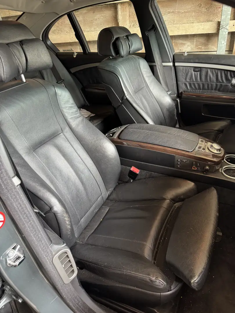 BMW 745 745i Gris - 2