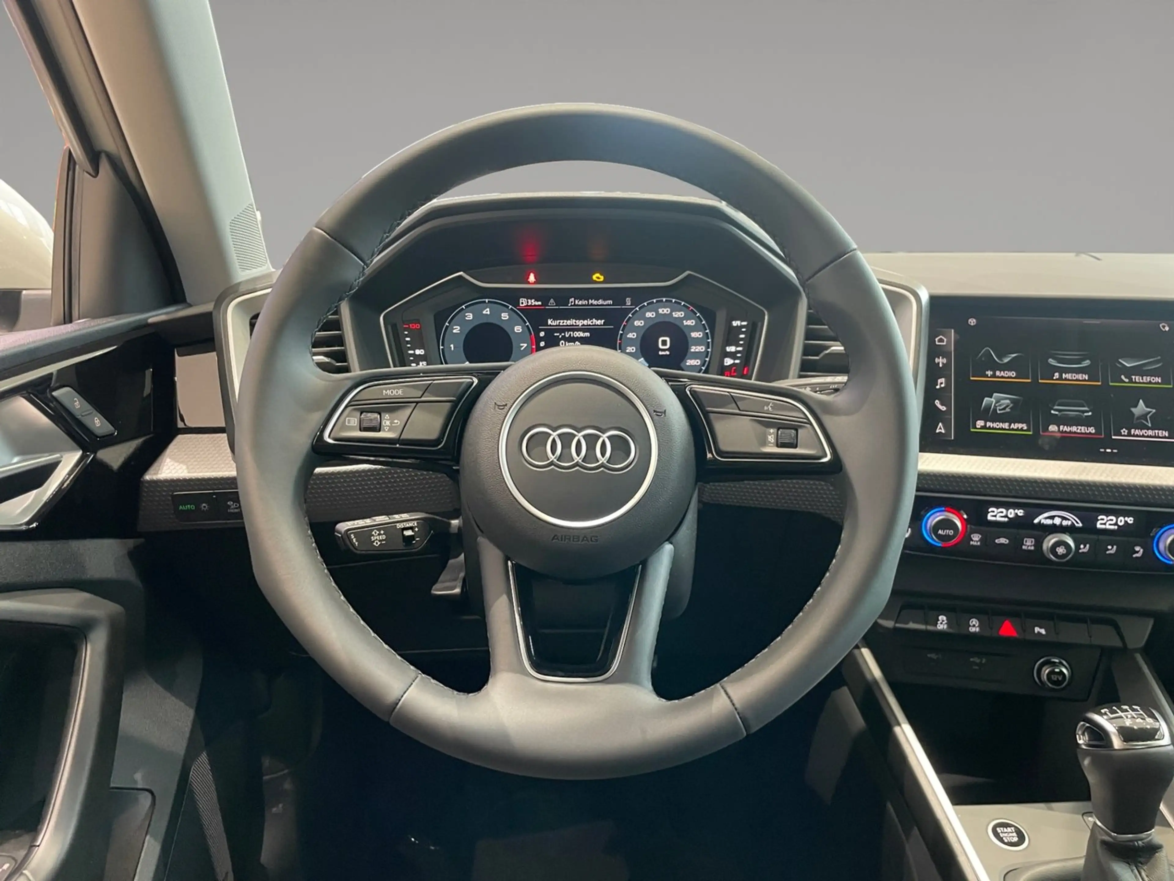Audi A1 30 TFSI intense — photo 12