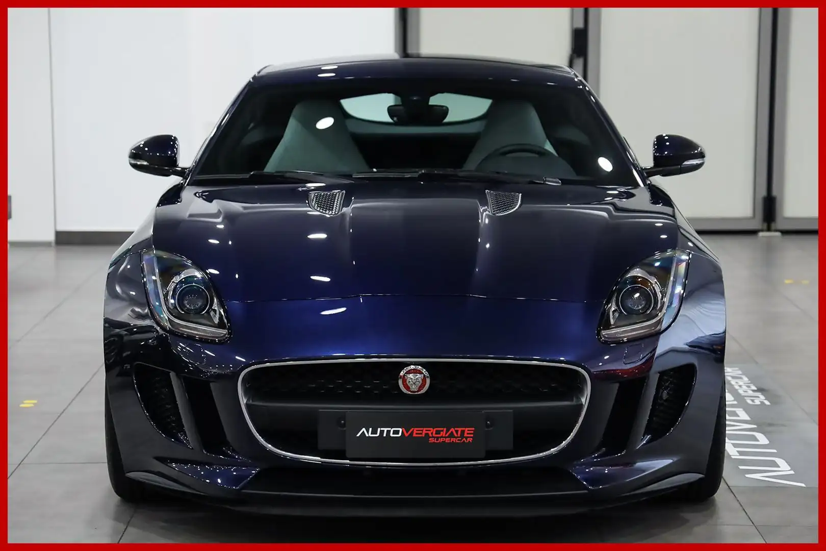 Jaguar F-Type 3.0 V6 aut. Coupé Bleu - 2