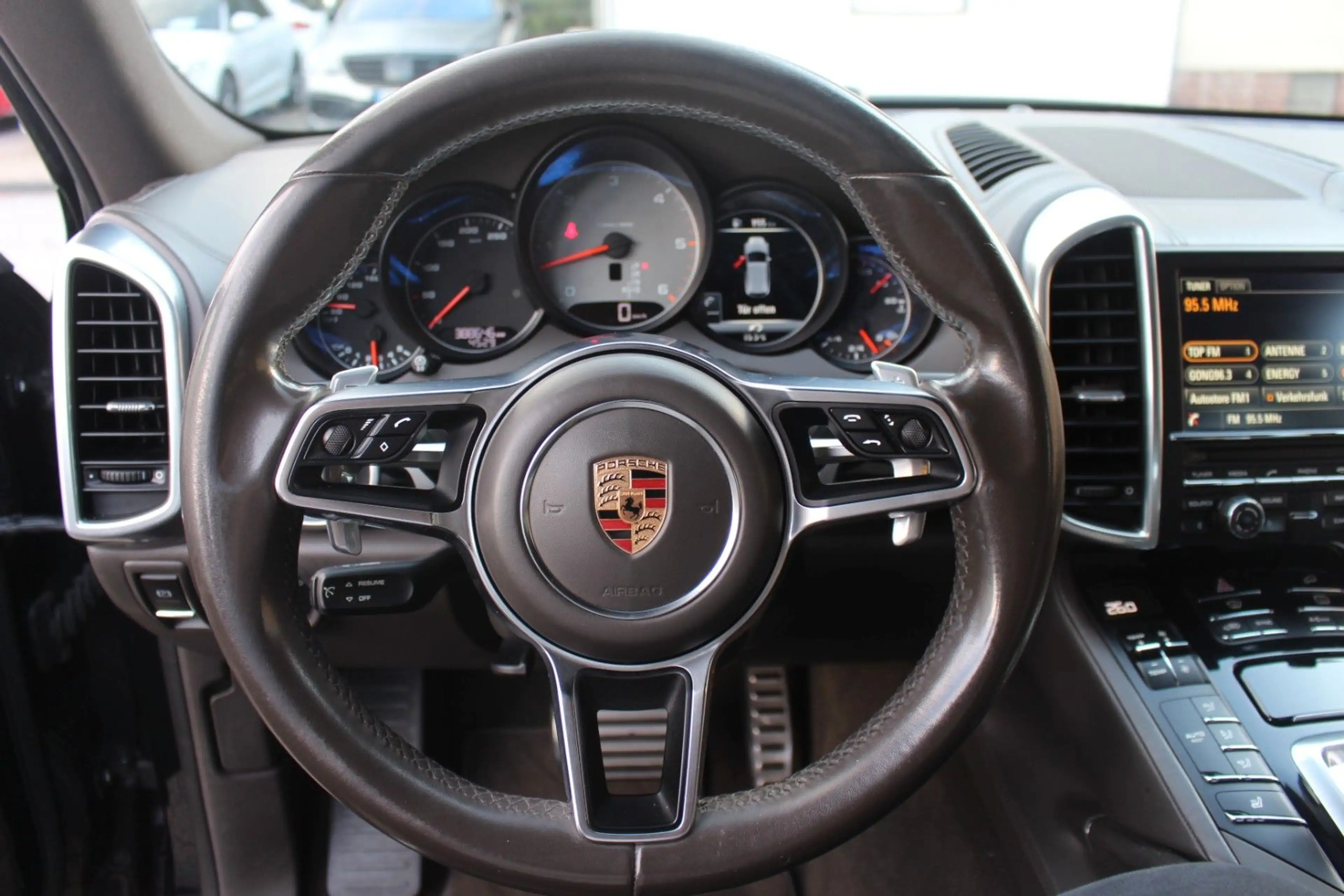 Porsche Cayenne S Diesel/LED/Kamera/Totwinkel/Tüv — photo 10