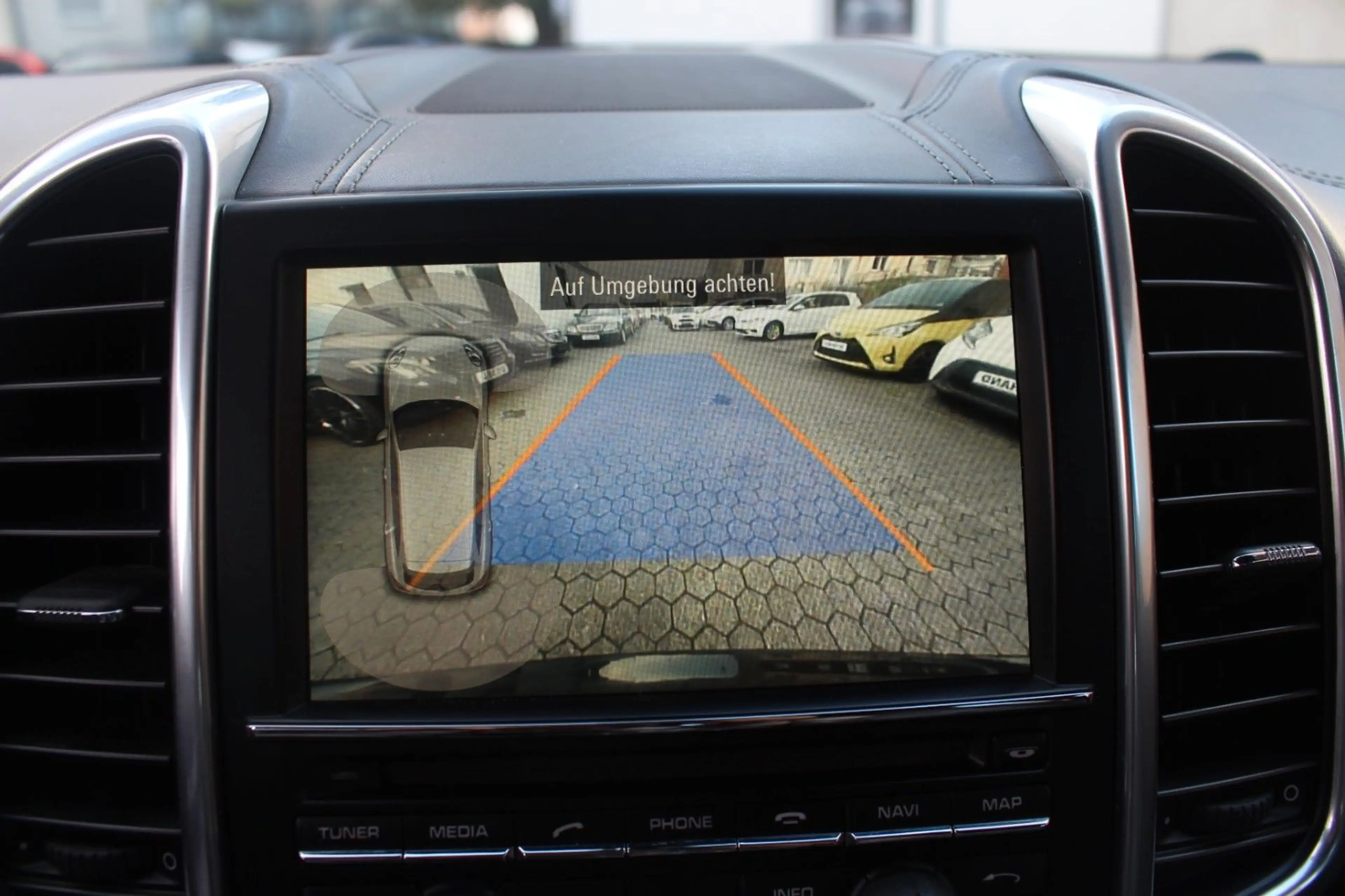Porsche Cayenne S Diesel/LED/Kamera/Totwinkel/Tüv — photo 13