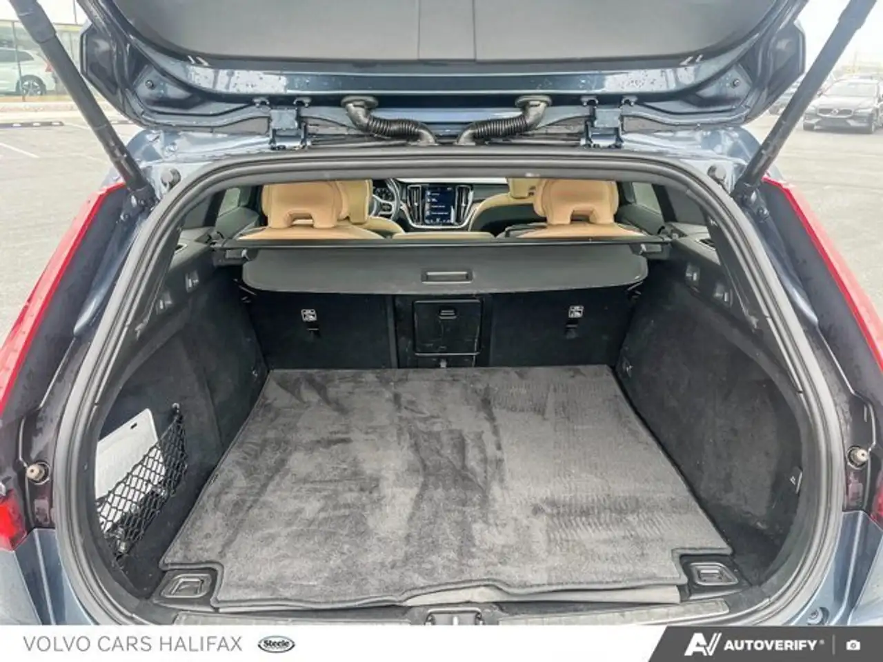 Volvo V60 Cross Country photo Volvo V60 Cross Country