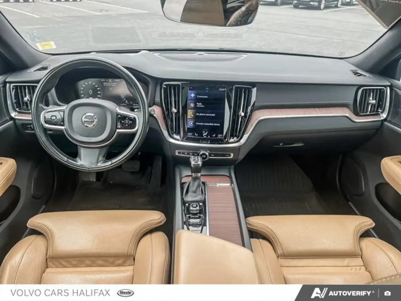 Volvo V60 Cross Country photo Volvo V60 Cross Country