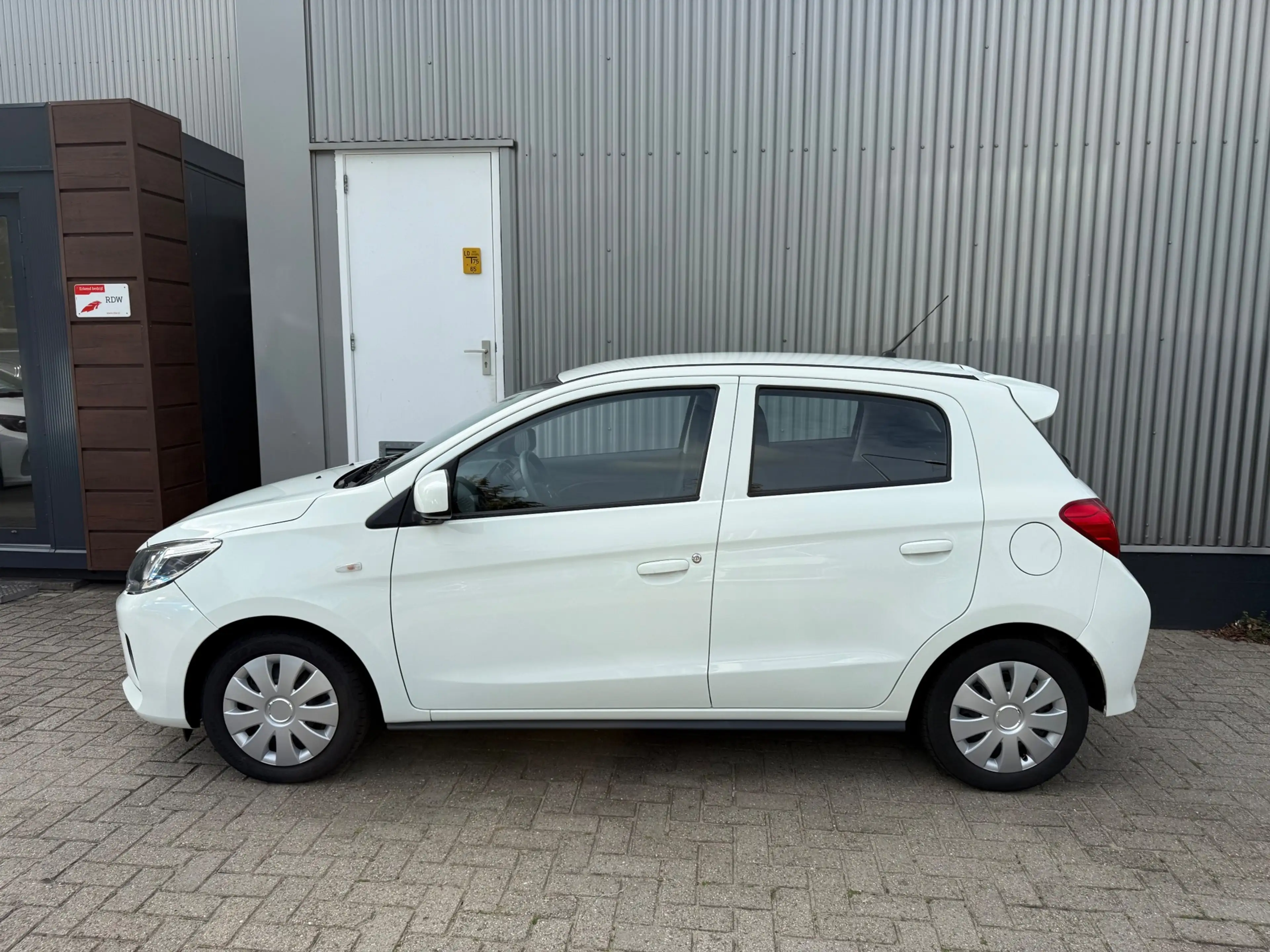 Mitsubishi Space Star 1.2 Cool+ / 11X SPACE STAR OP VOORRAAD / 1E EIGENA — photo 2