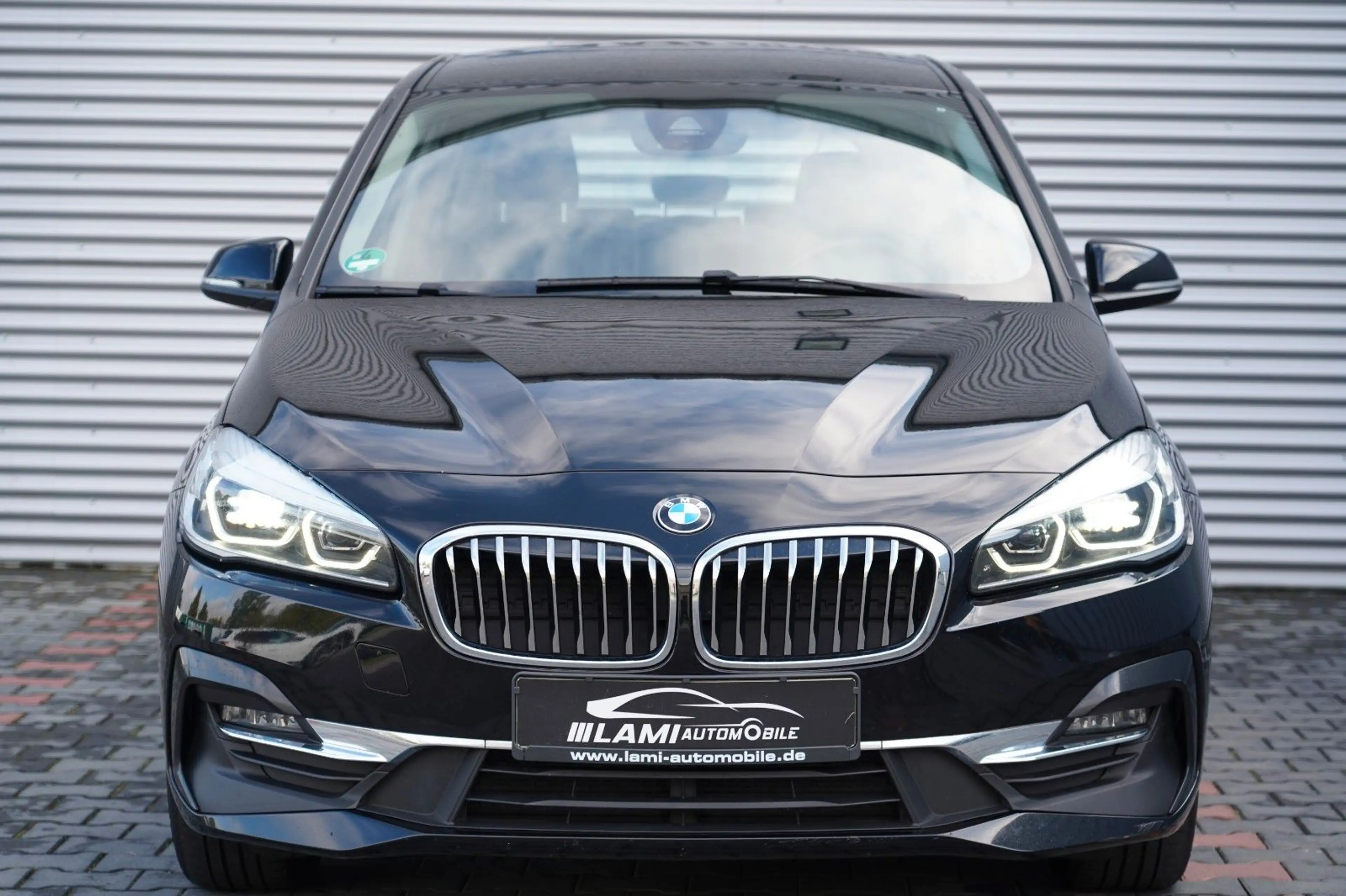 BMW 216 Luxury Line 7Sitze LED NAVI — photo 2