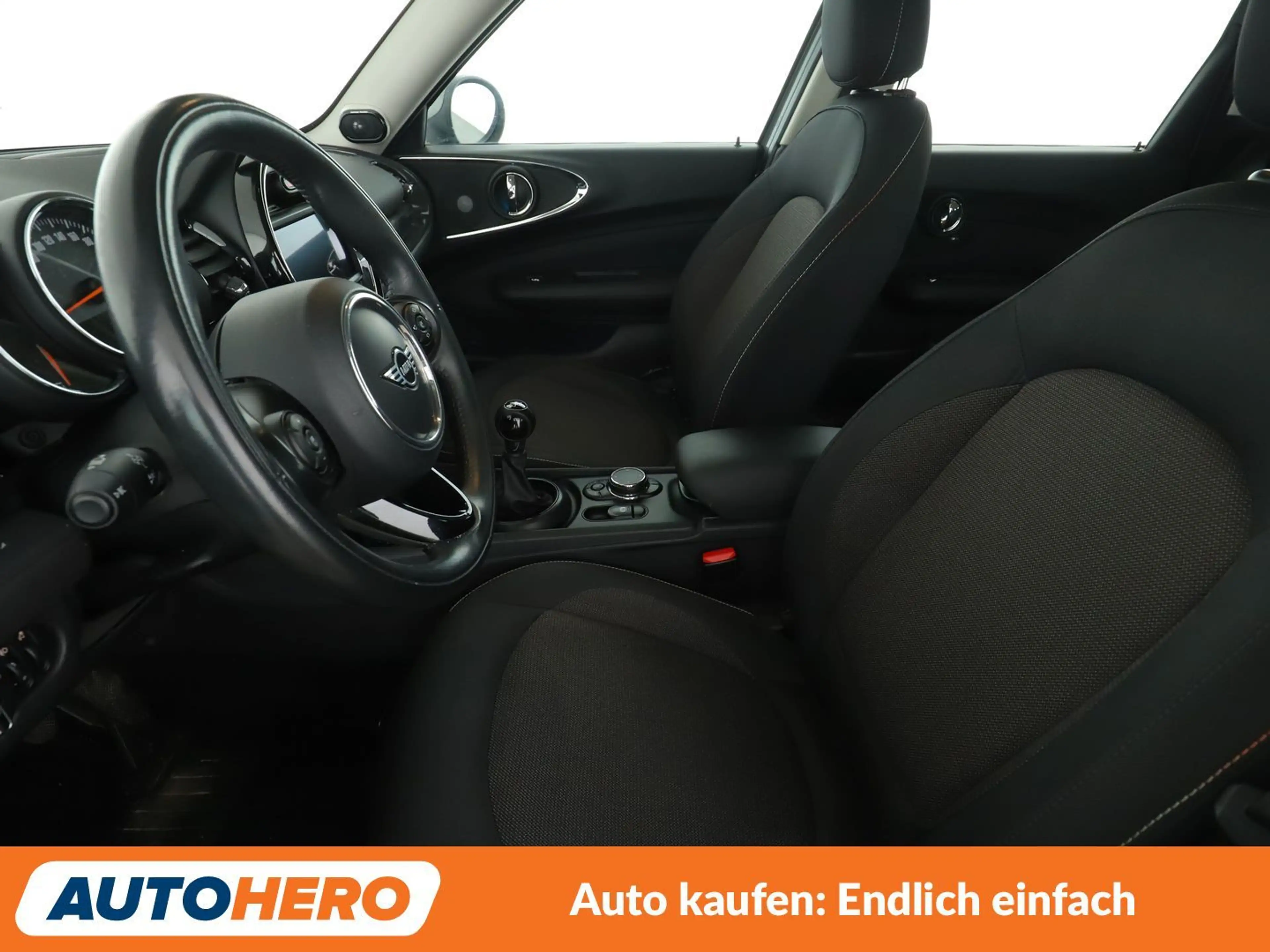 MINI One Clubman One *NAVI*LIMITER*PDC*SHZ* — photo 10