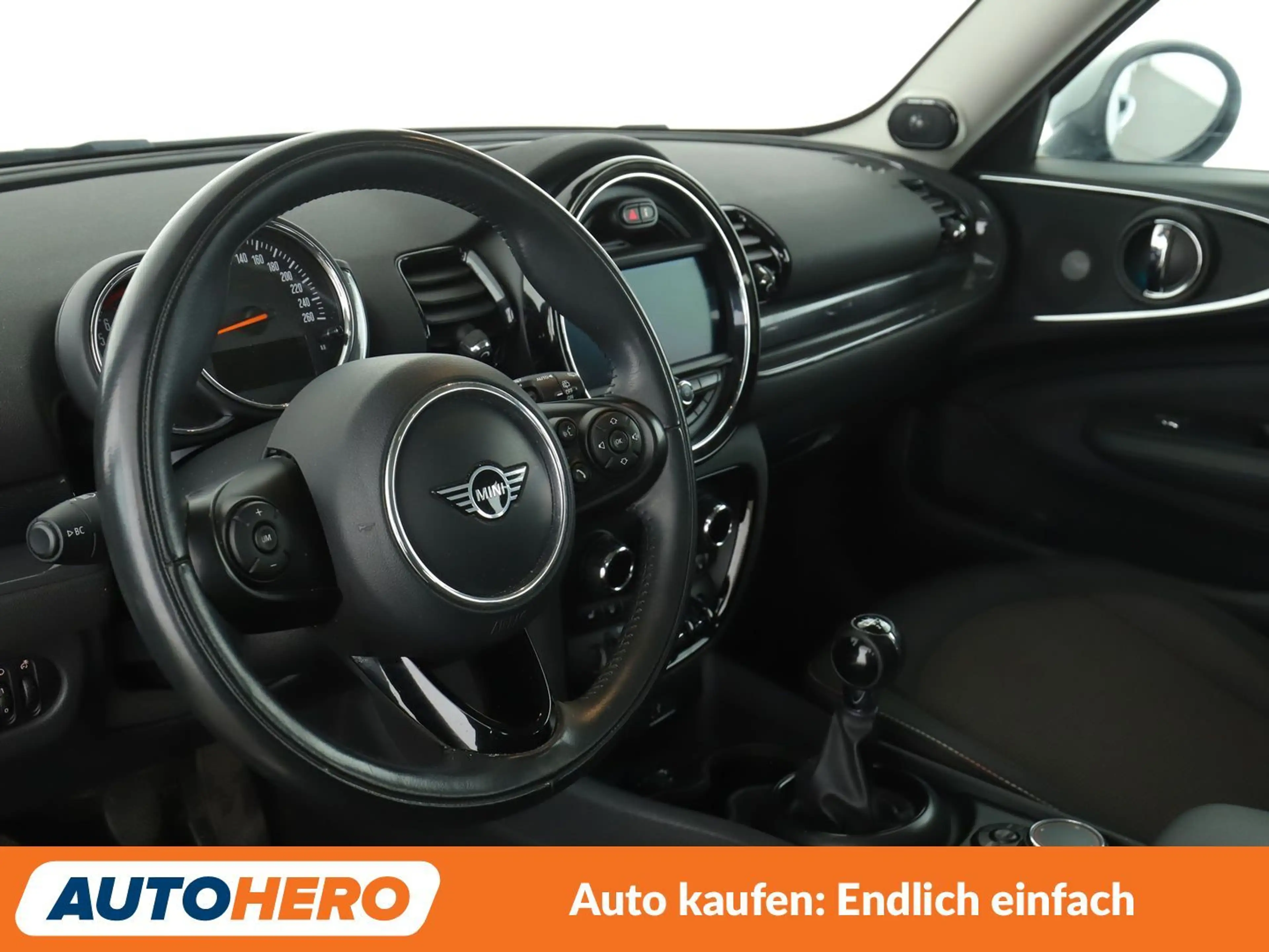 MINI One Clubman One *NAVI*LIMITER*PDC*SHZ* — photo 11