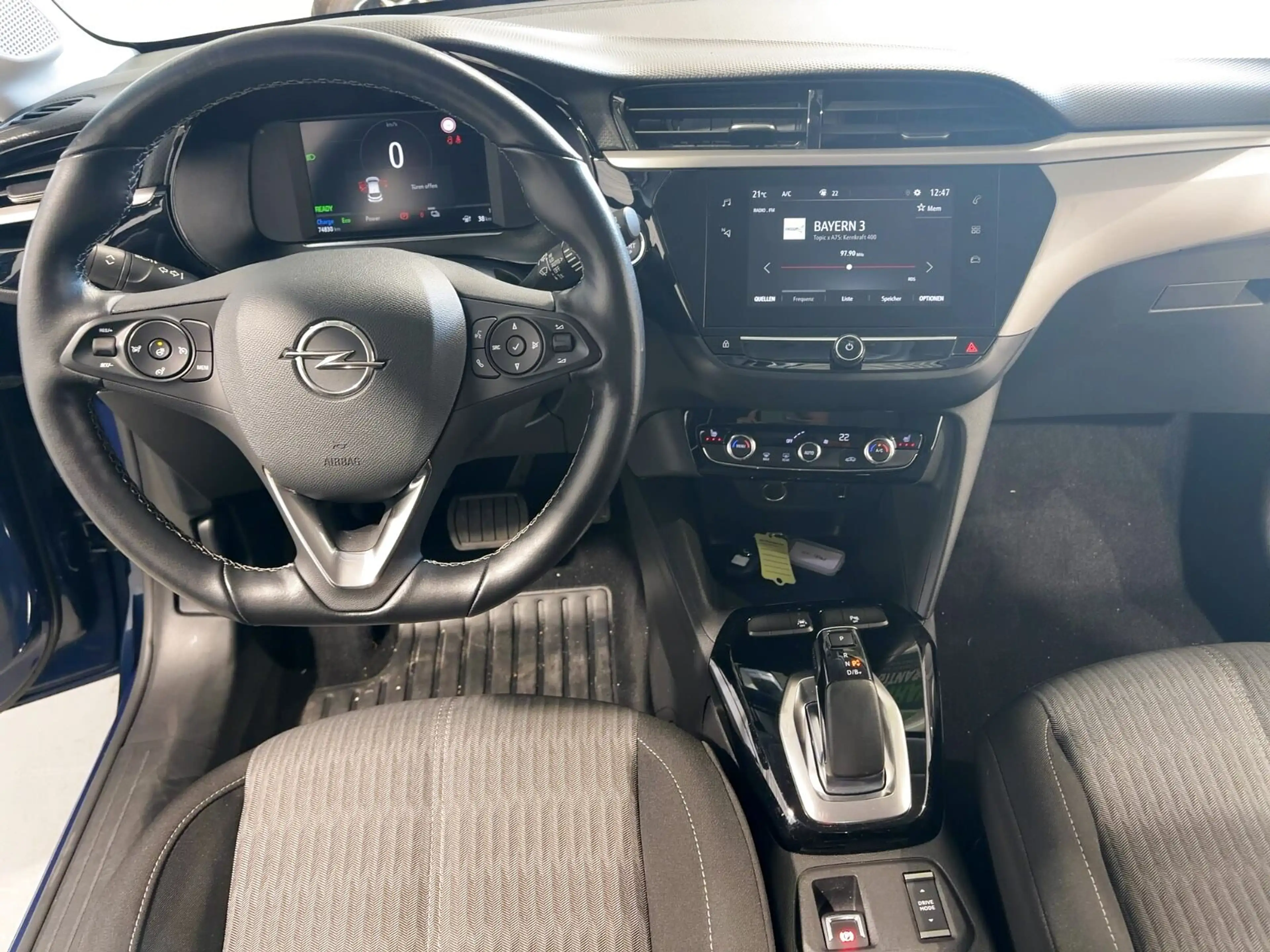 Opel Corsa-e F LED+Sitz-/Lenkradheizung+Parkpilot — photo 8