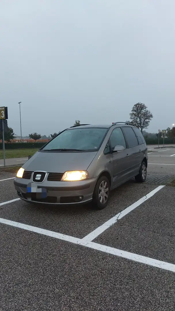 SEAT Alhambra Alhambra 2.0 tdi Reference dpf Szürke - 1