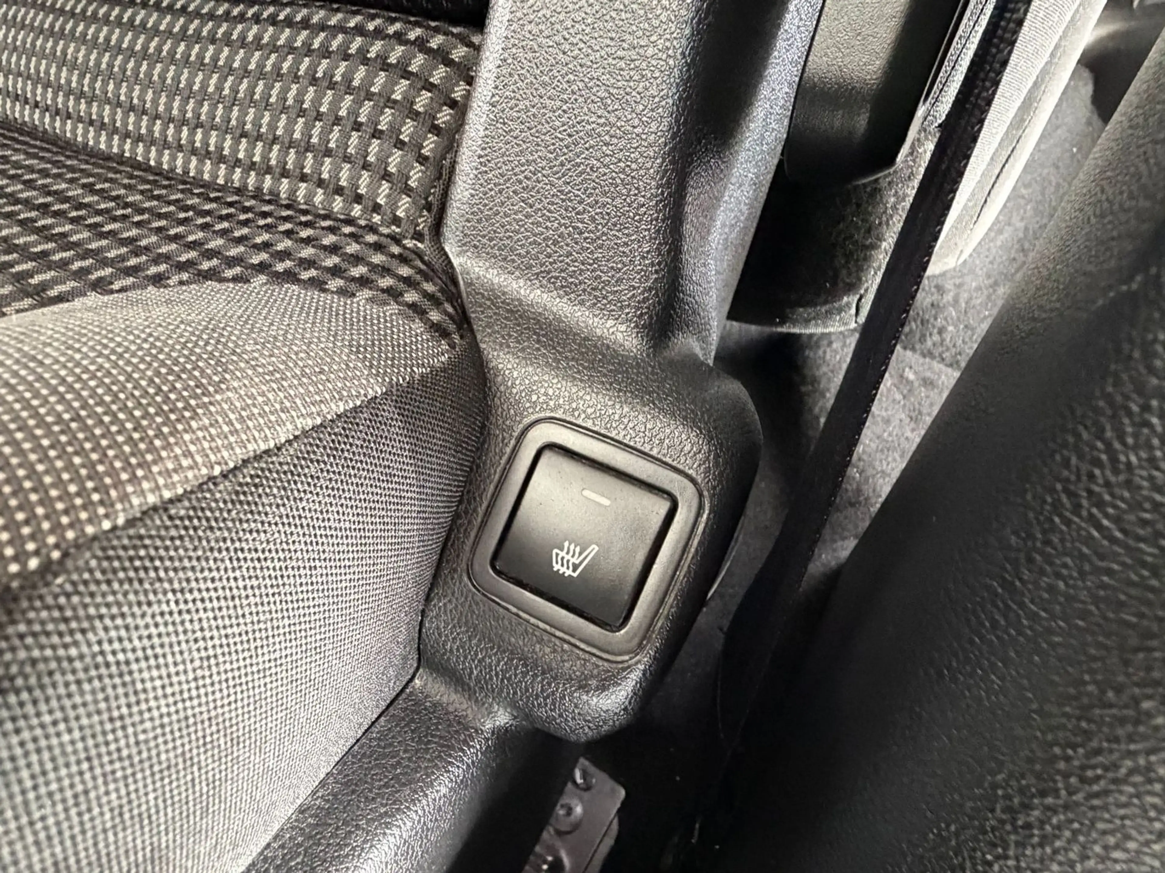 Peugeot Partner Esplanade 5-Sitzer/Behindertengerecht/Klima — photo 20