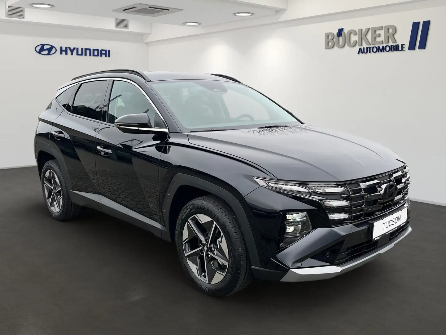 Hyundai TUCSON MY25 1.6 CRDi 2WD Trend MATRIX el Heckklapp Noir - 2