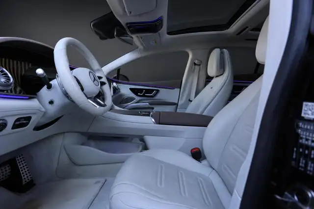 Mercedes-Benz EQS view 14