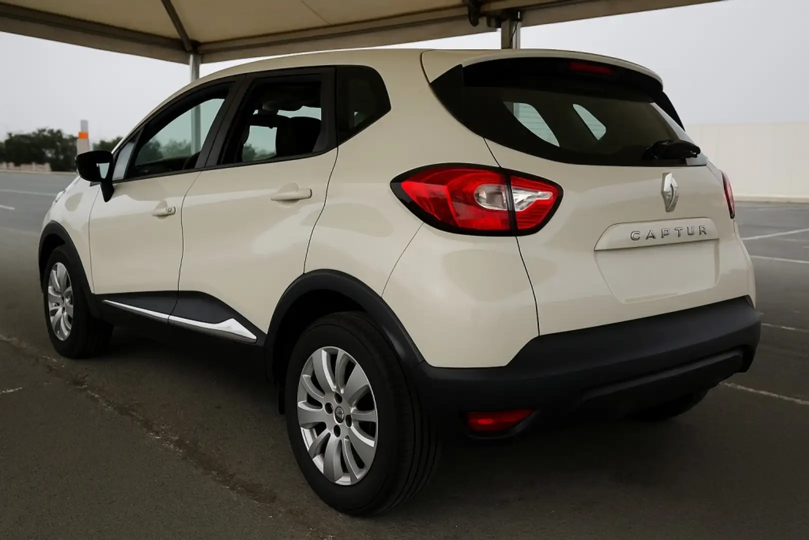 Renault Captur 1.5dCi Intens eco2 EDC 90 Beige - 2