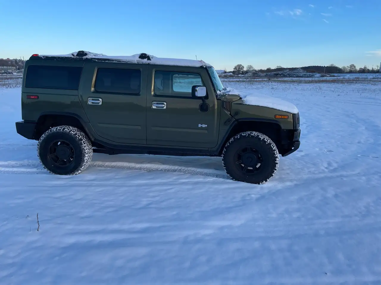 HUMMER H2