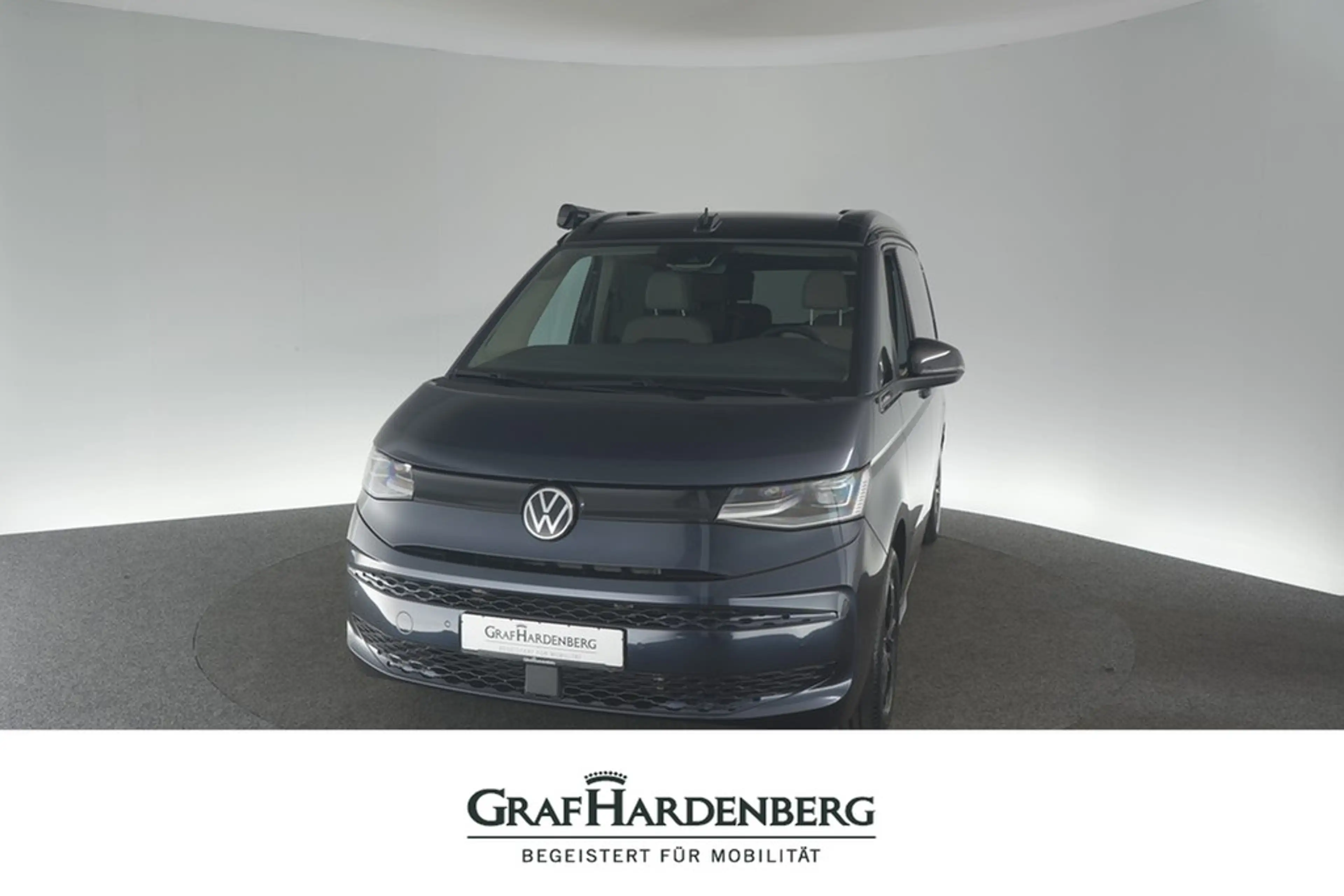 Volkswagen T7 California Beach Diesel 6-Sitzer