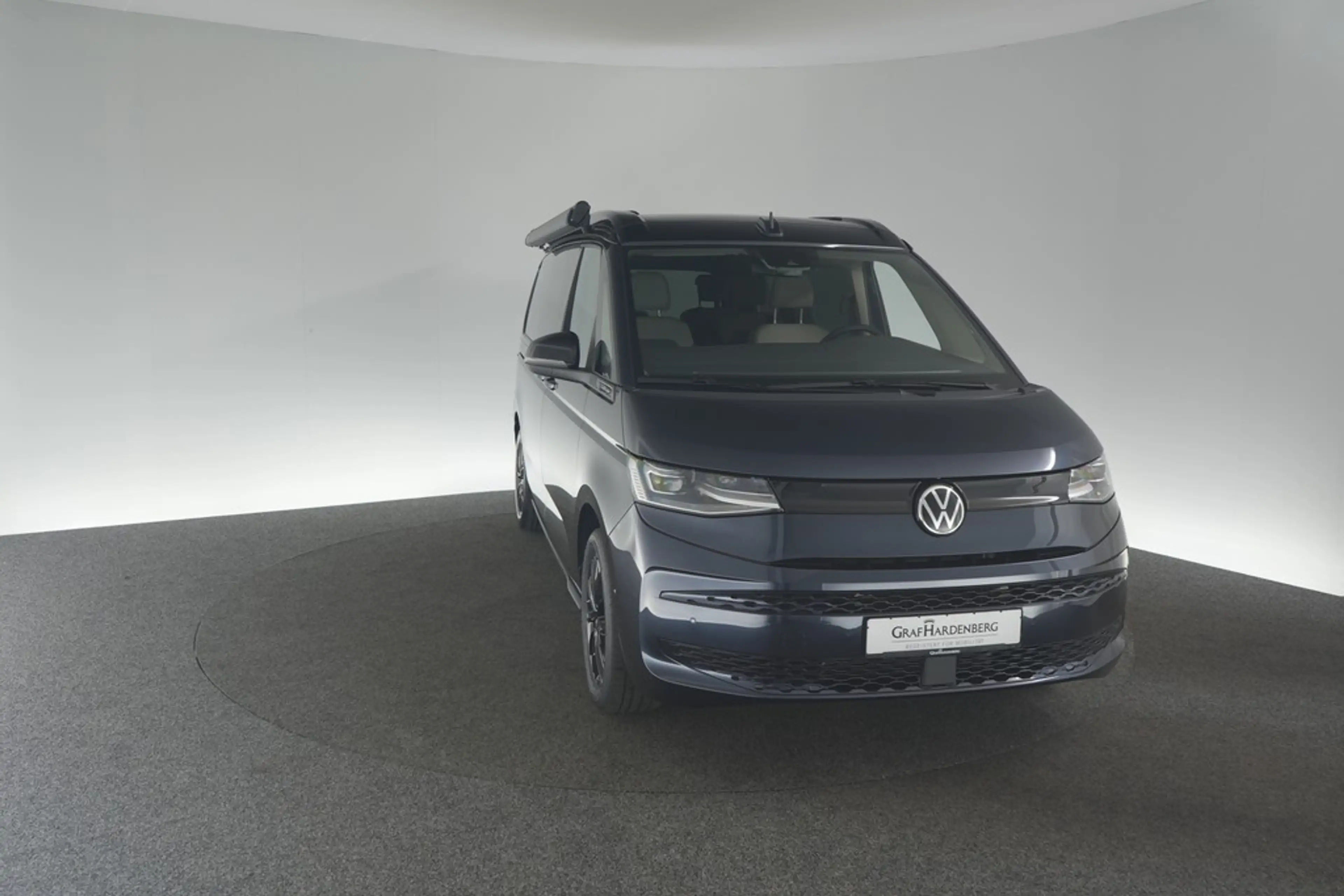 Volkswagen T7 California Beach Diesel 6-Sitzer — photo 3