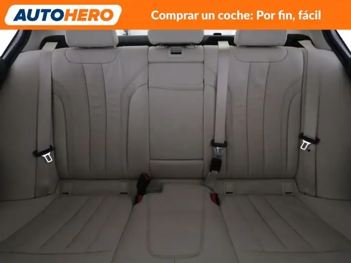 BMW Serie 5 2018, foto 16