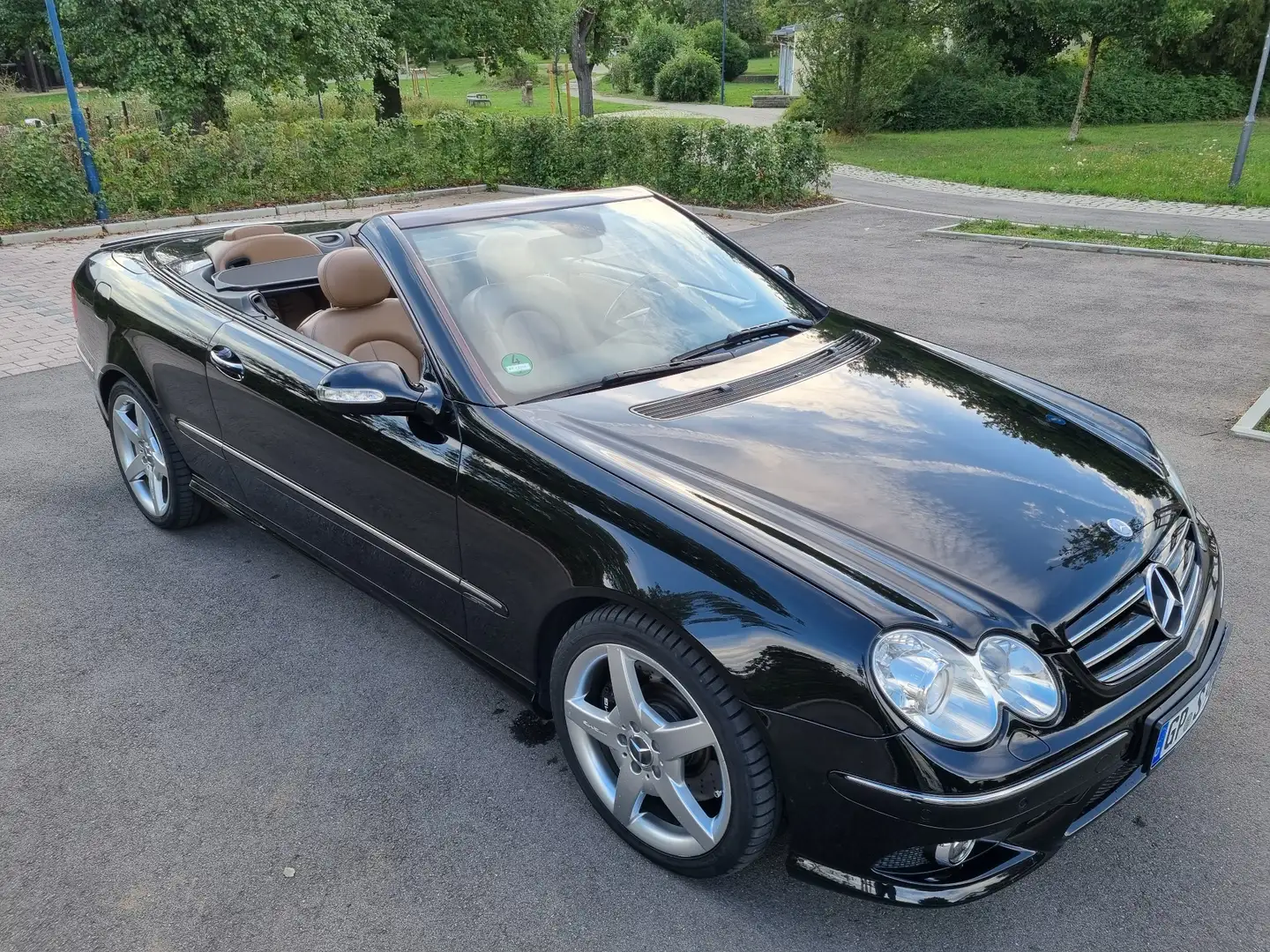 Mercedes-Benz CLK 350 Cabrio 7G-TRONIC Avantgarde AMG Sportpaket Negru - 2