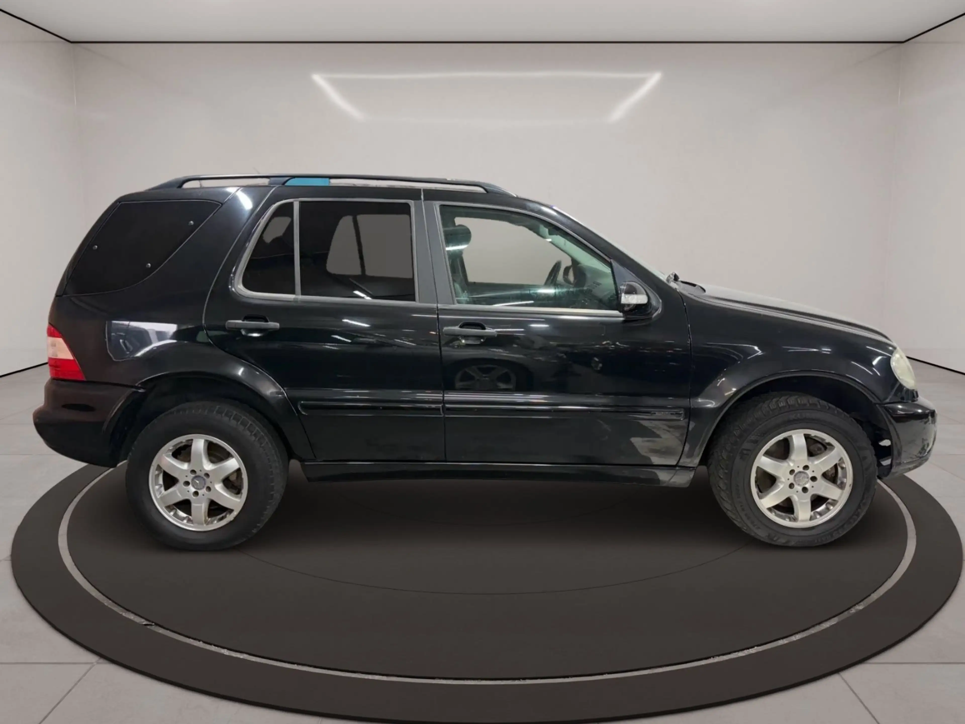Mercedes-Benz ML 270 CDI Inspiration 2. HAND — photo 7
