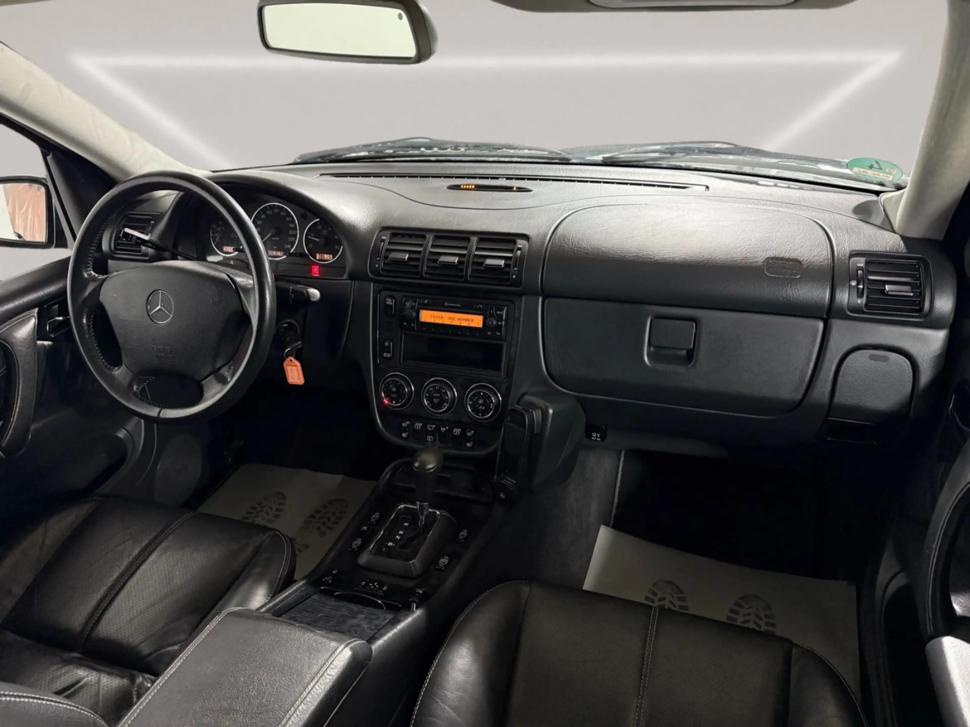 Mercedes-Benz ML 270 CDI Inspiration 2. HAND — photo 10