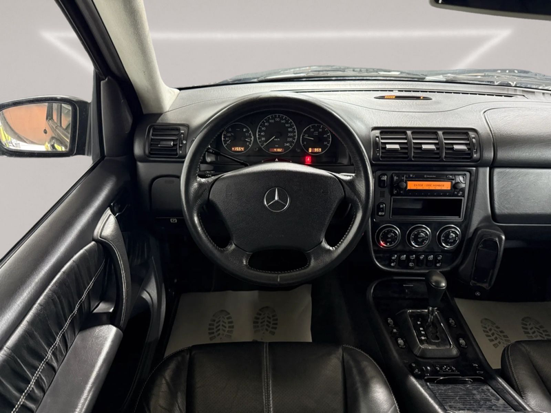 Mercedes-Benz ML 270 CDI Inspiration 2. HAND — photo 12