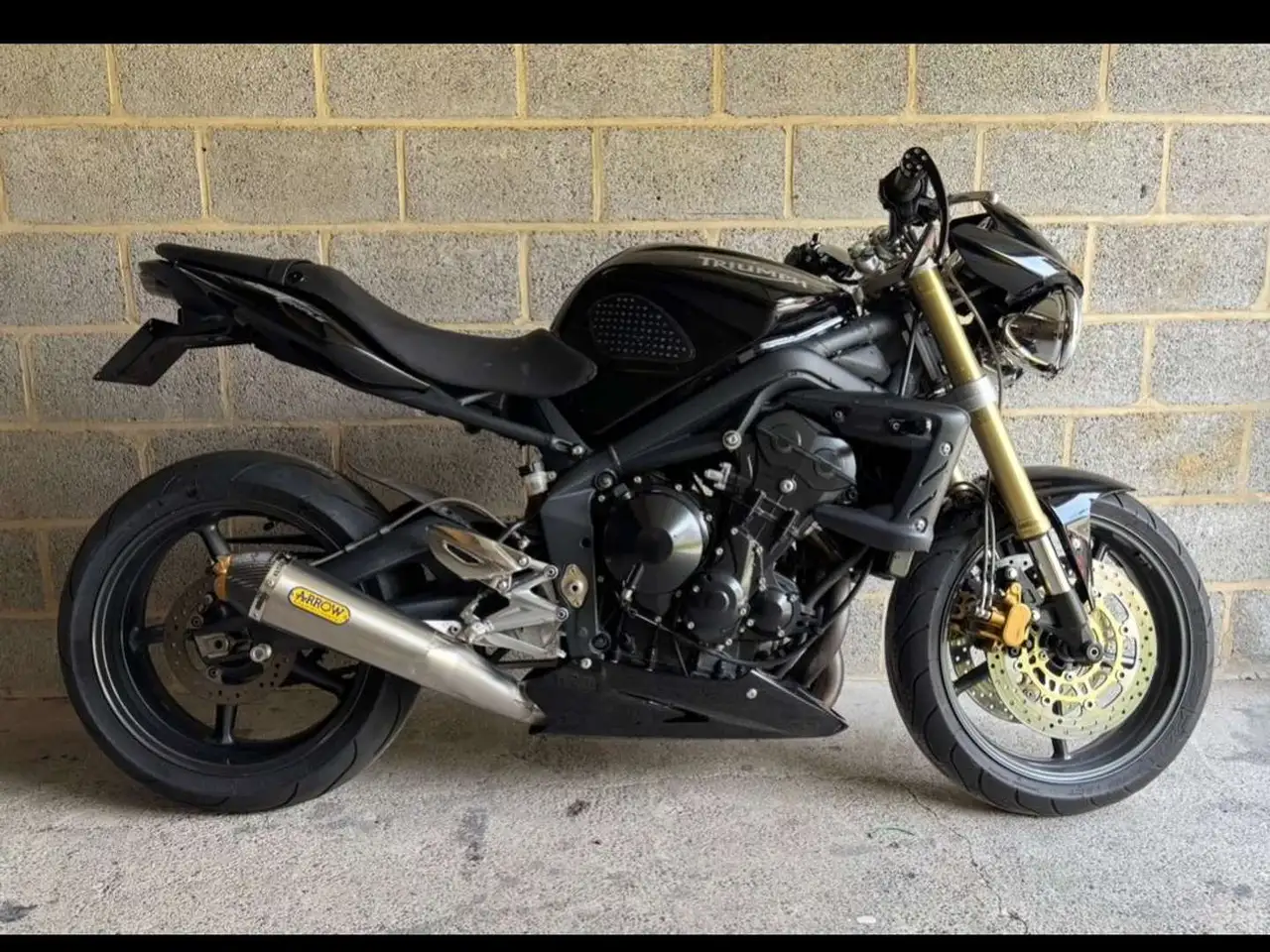 Triumph Street Triple 675