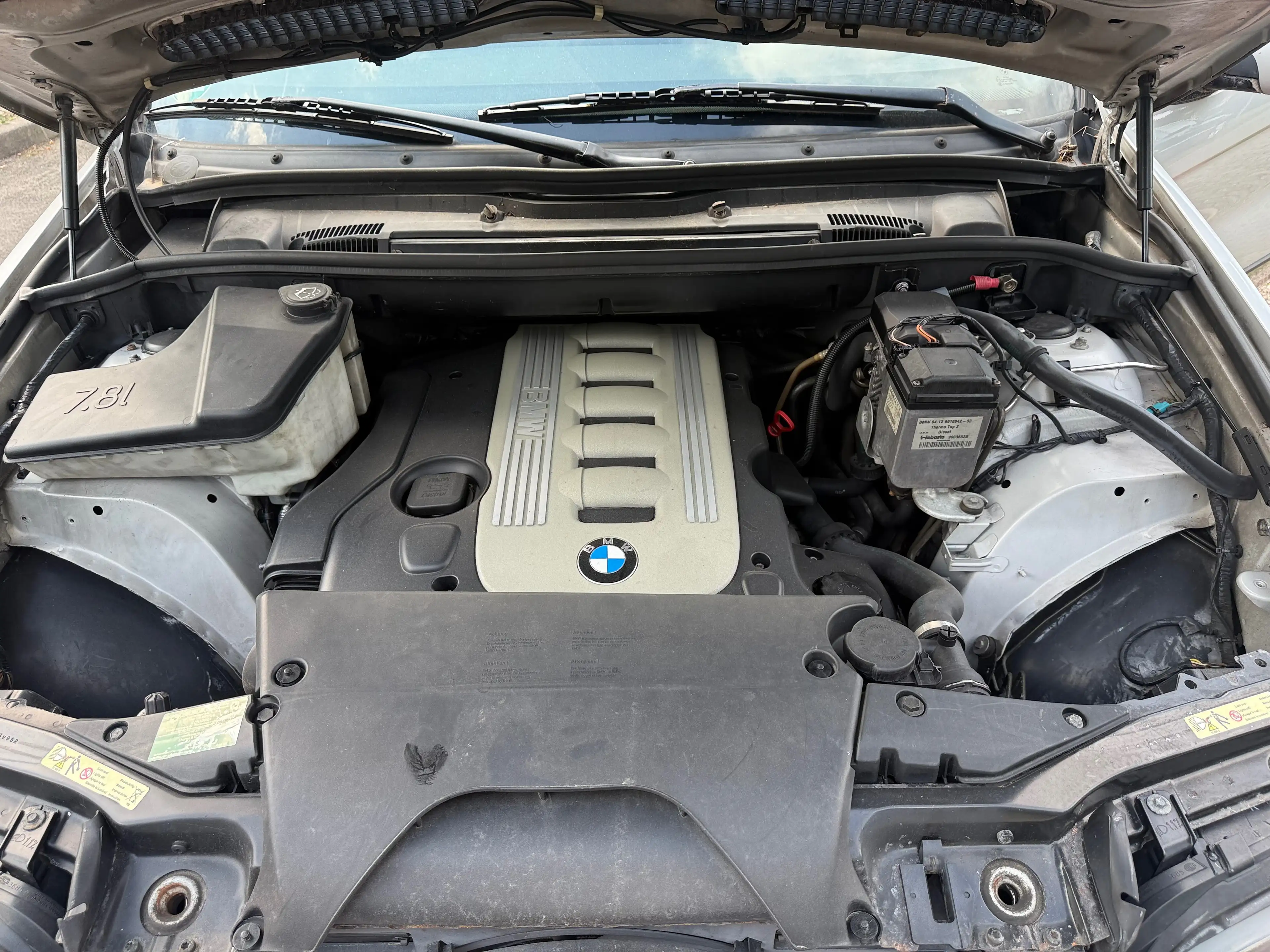 BMW X5 3.0d Leder Xenon Panorama Navigation Sport Paket — photo 9