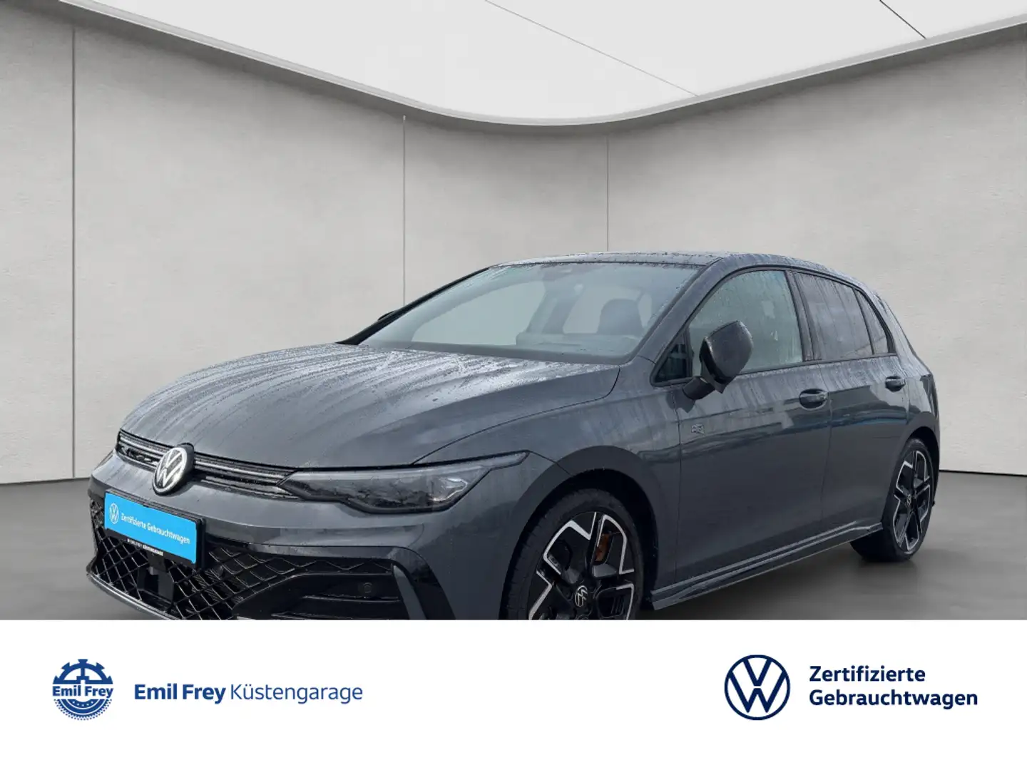 Volkswagen Golf VIII R-Line 1,5 l eTSI DSG PANO ACC SHZ NAV Grau - 1