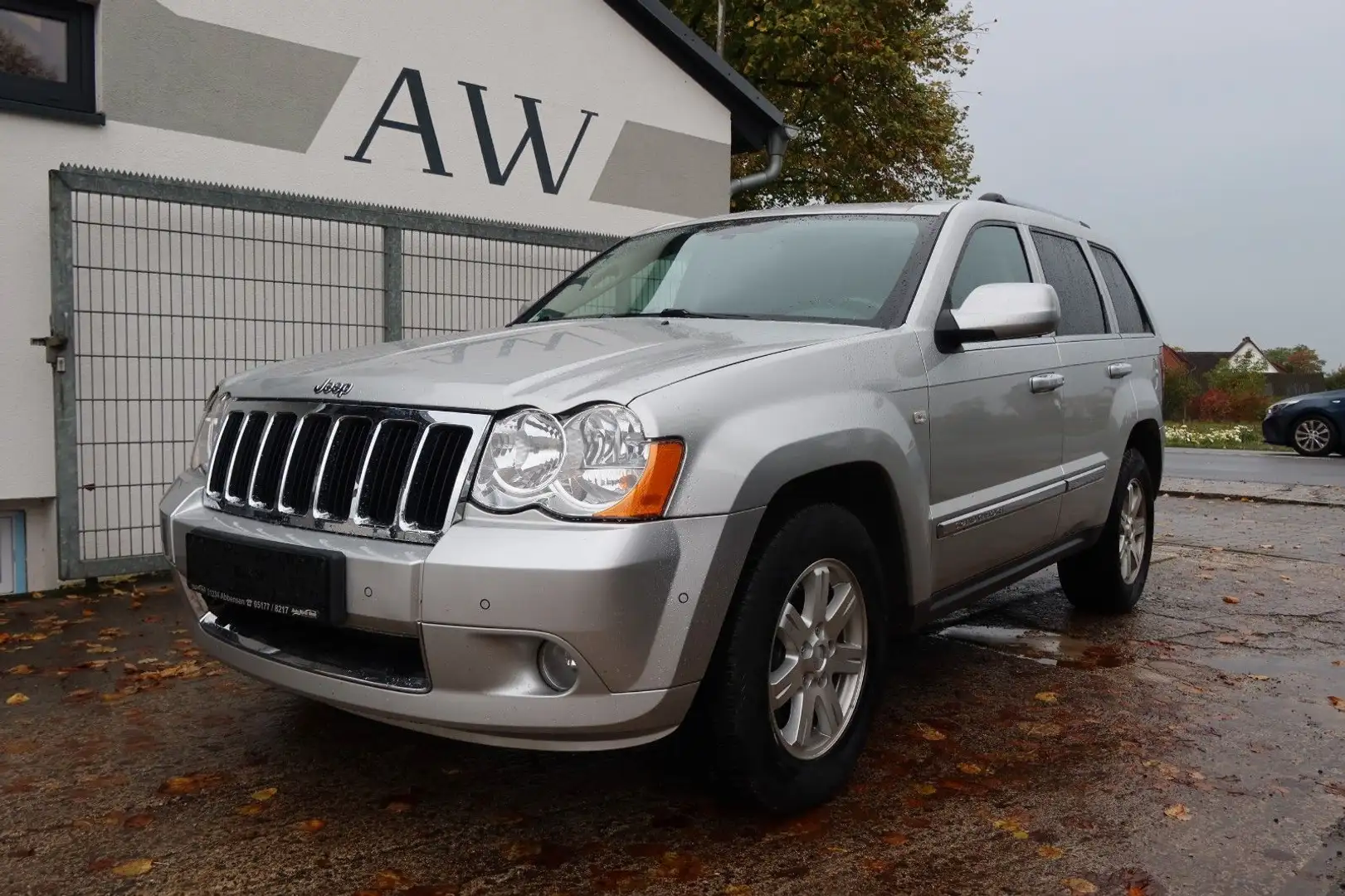 Jeep Grand Cherokee Limited Automatik|4.7|4WD|Memory| Silber - 1