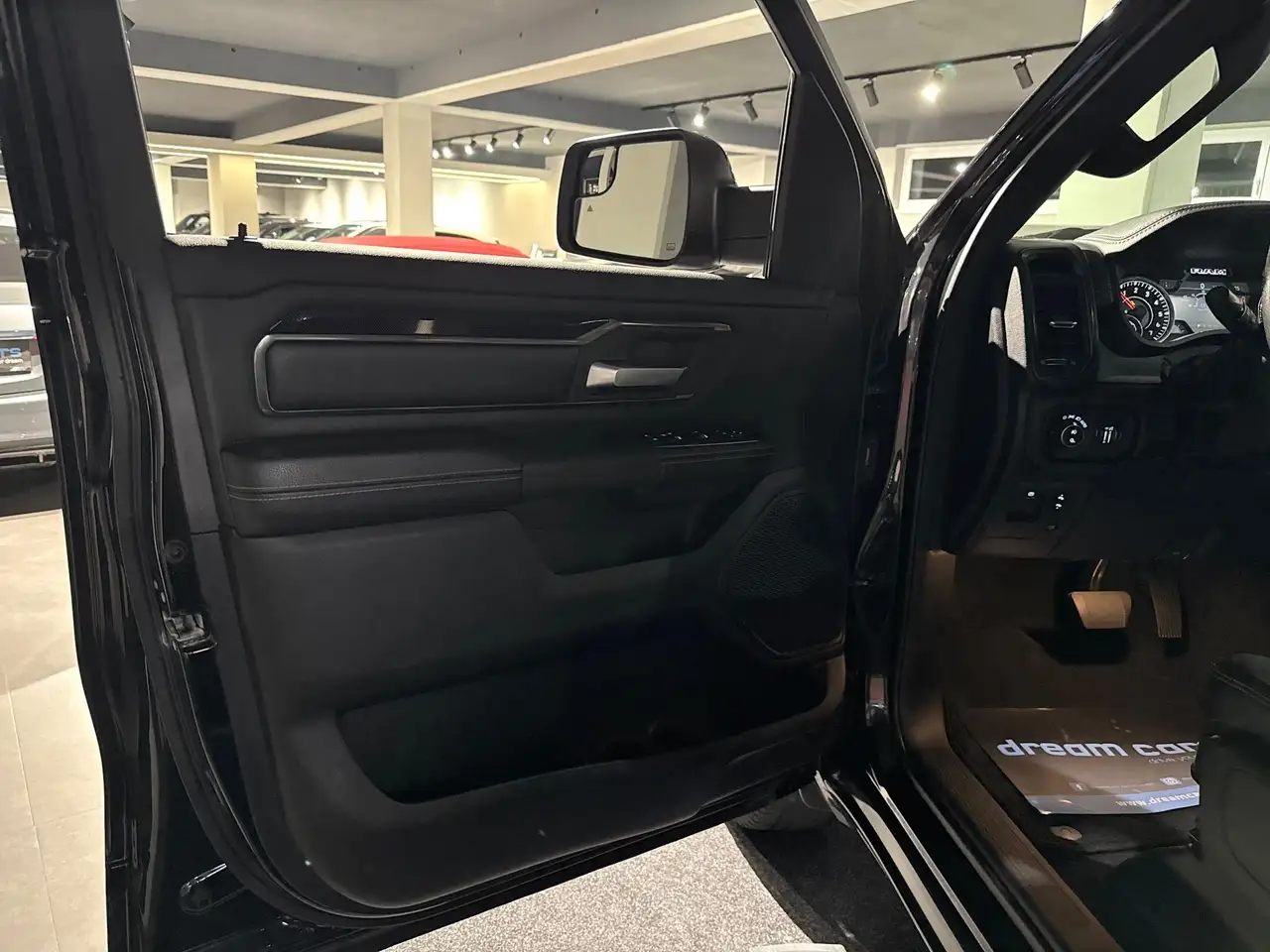 RAM 1500 Ram 1500 Quad-Cab Rebel Bild 18