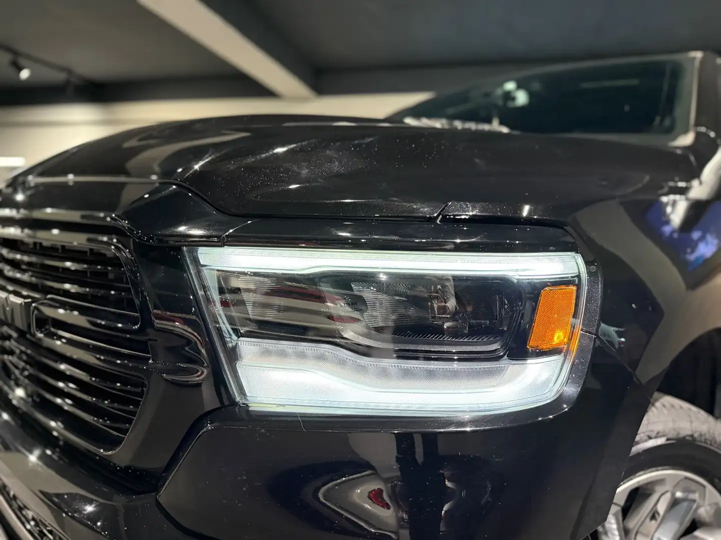 RAM 1500 Ram 1500 Quad-Cab Rebel Schwarz - 2