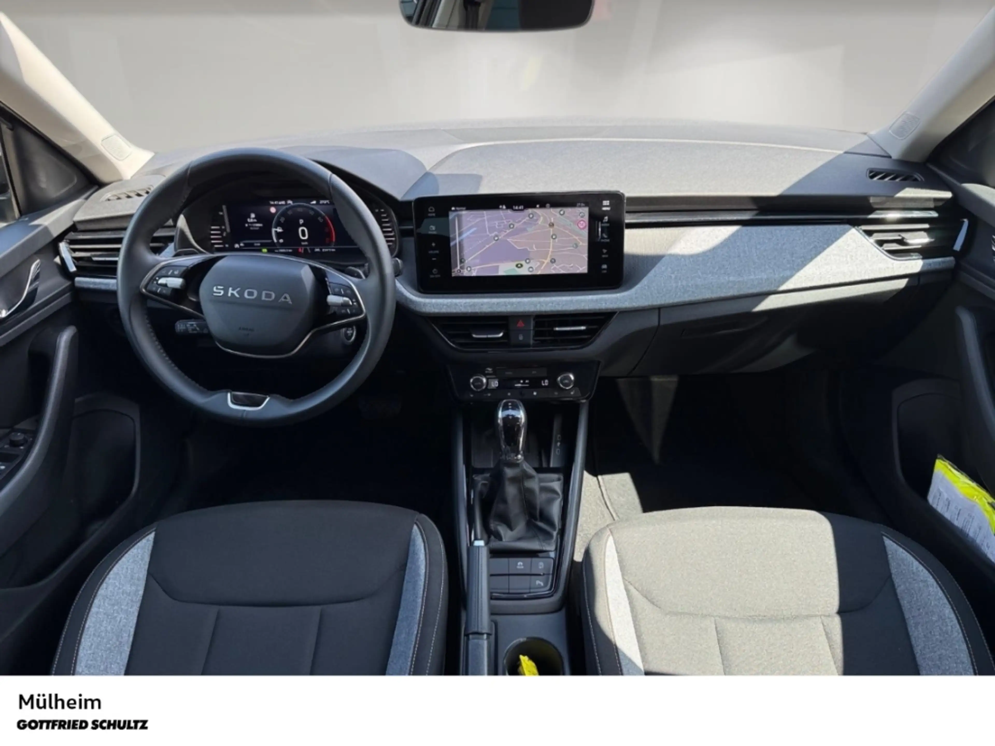 Skoda Kamiq Tour 1.0 TSI DSG Matrix Navi Kamera — photo 6
