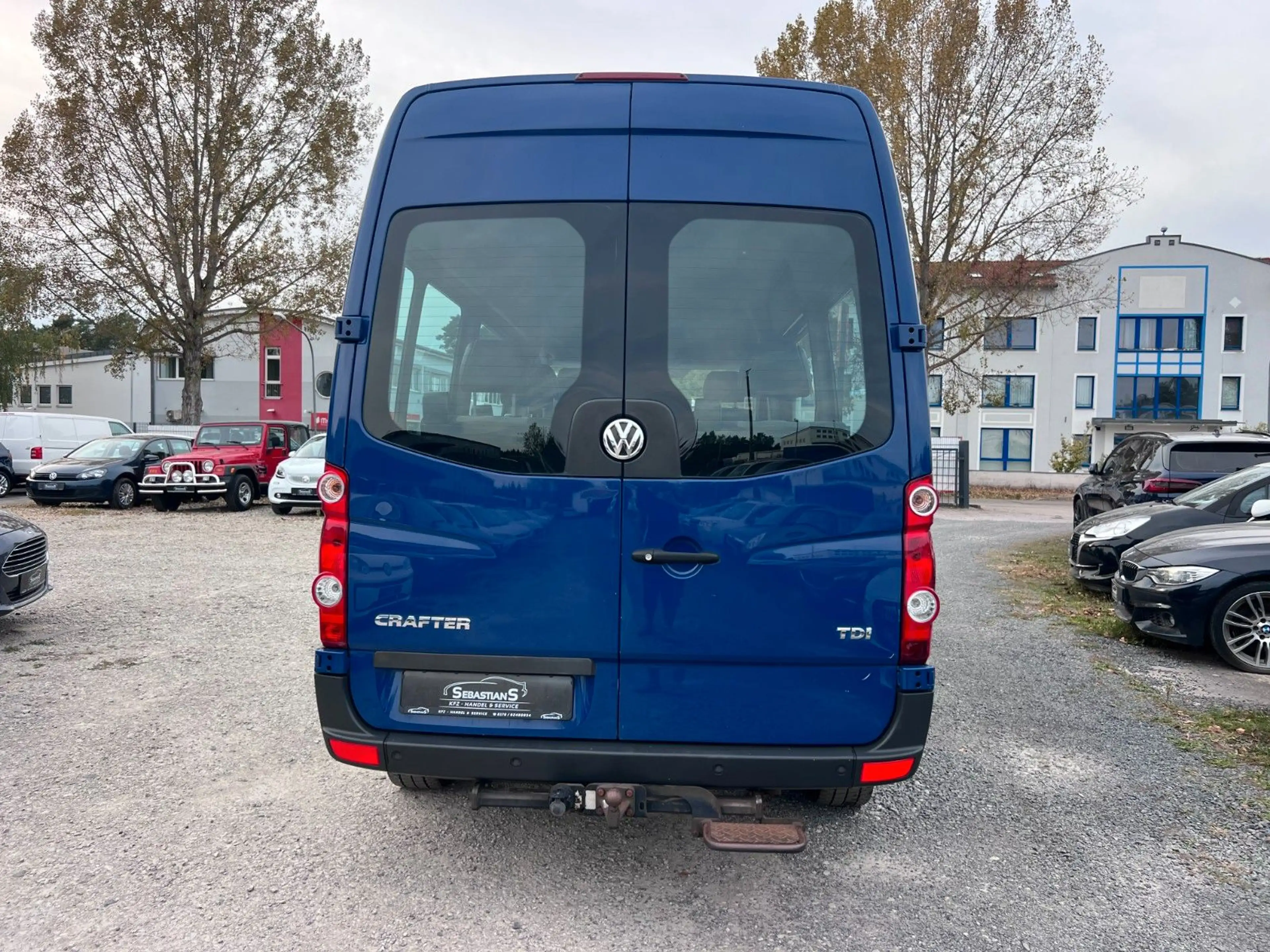 Volkswagen Crafter Kombi 35 9-Sitzer SHZ AHK Klima Tempomt — photo 5
