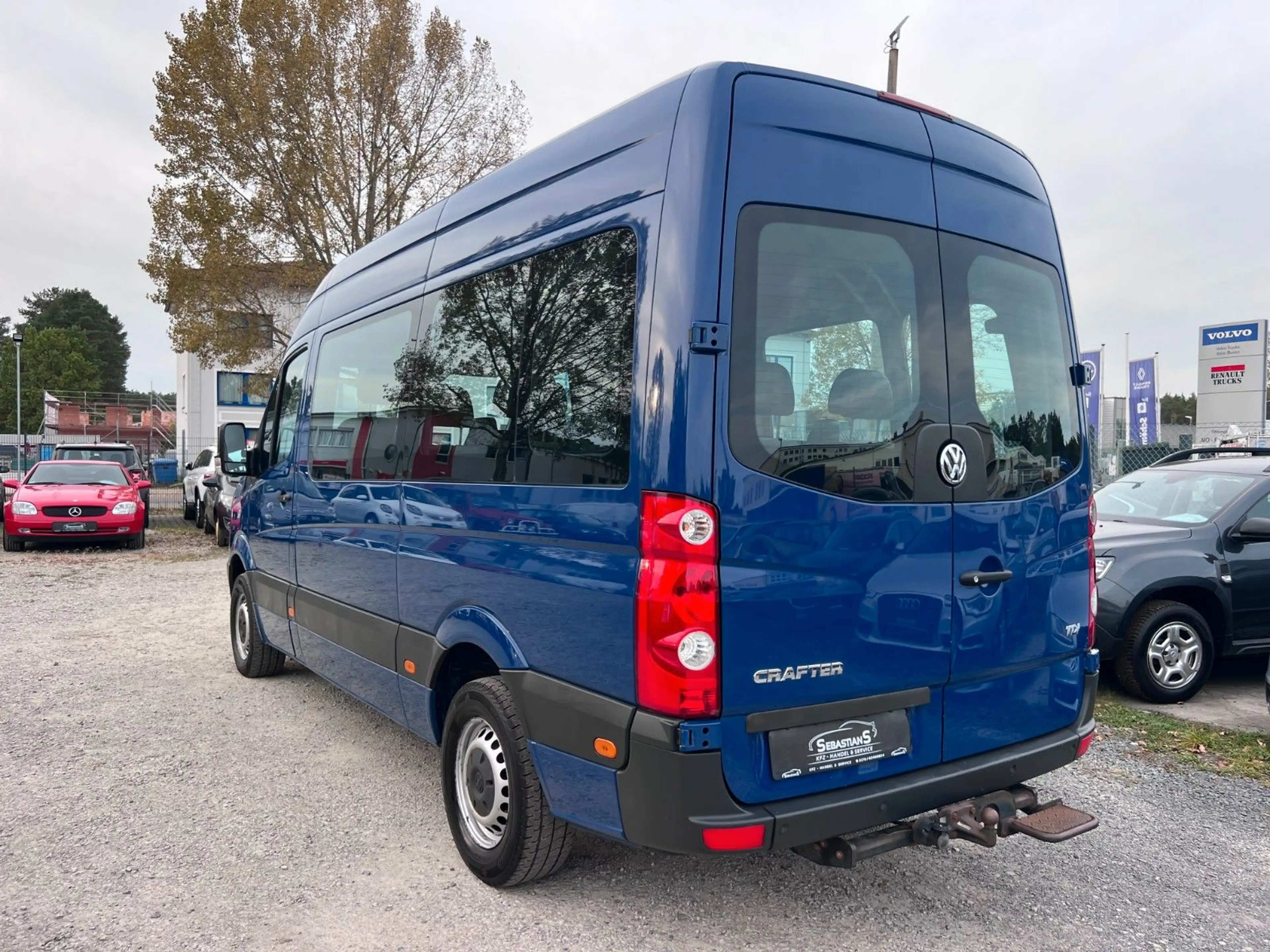 Volkswagen Crafter Kombi 35 9-Sitzer SHZ AHK Klima Tempomt — photo 6