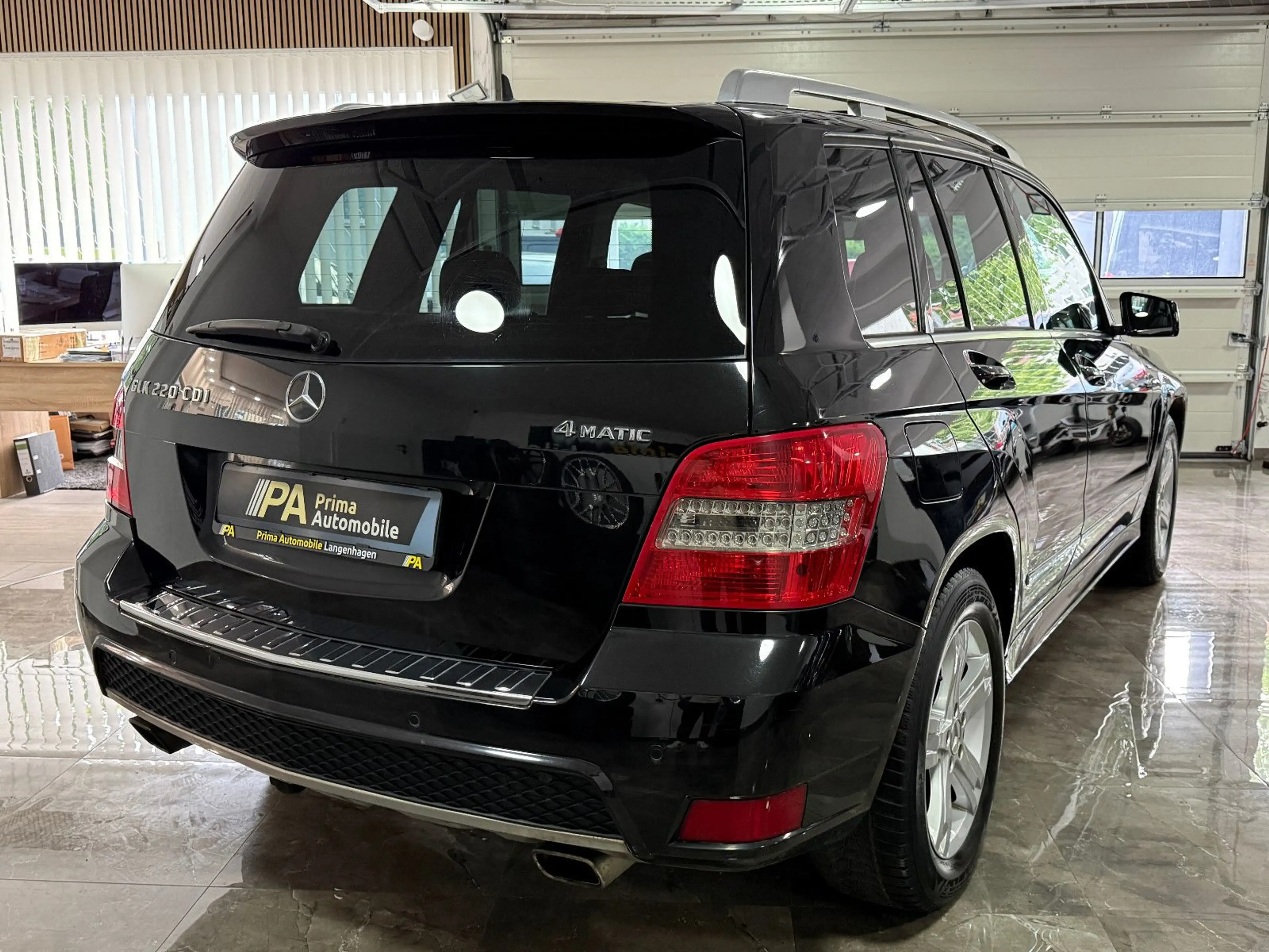Mercedes-Benz GLK 220 CDI 4Matic AMG-Line Keyless Pano Xenon — photo 4