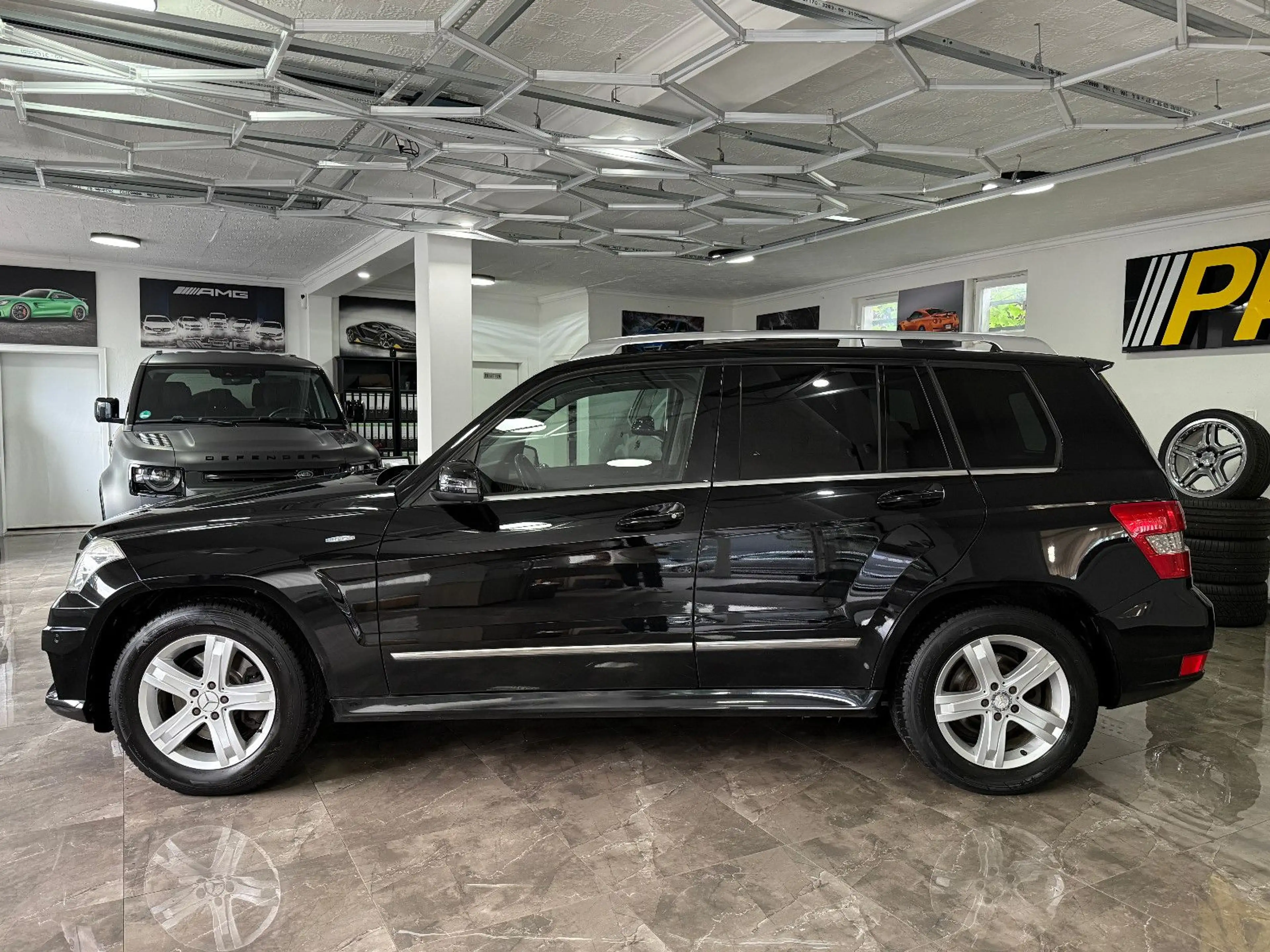 Mercedes-Benz GLK 220 CDI 4Matic AMG-Line Keyless Pano Xenon — photo 2