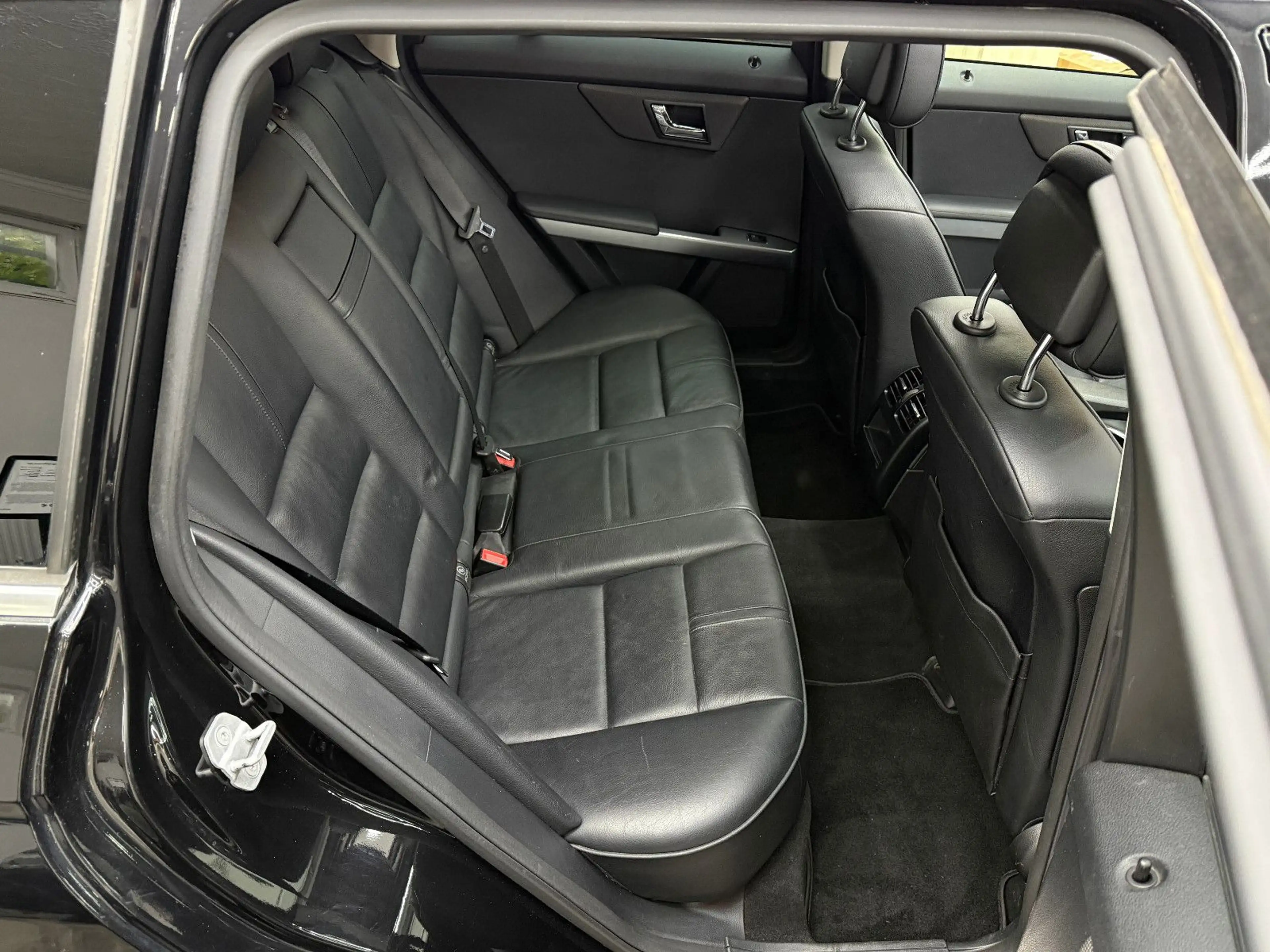 Mercedes-Benz GLK 220 CDI 4Matic AMG-Line Keyless Pano Xenon — photo 13