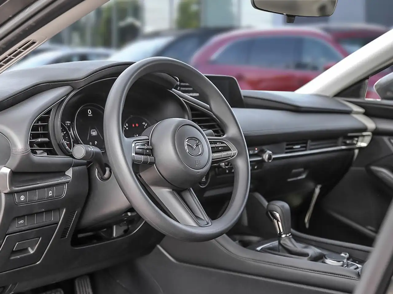 Mazda 3 снимка Mazda 3