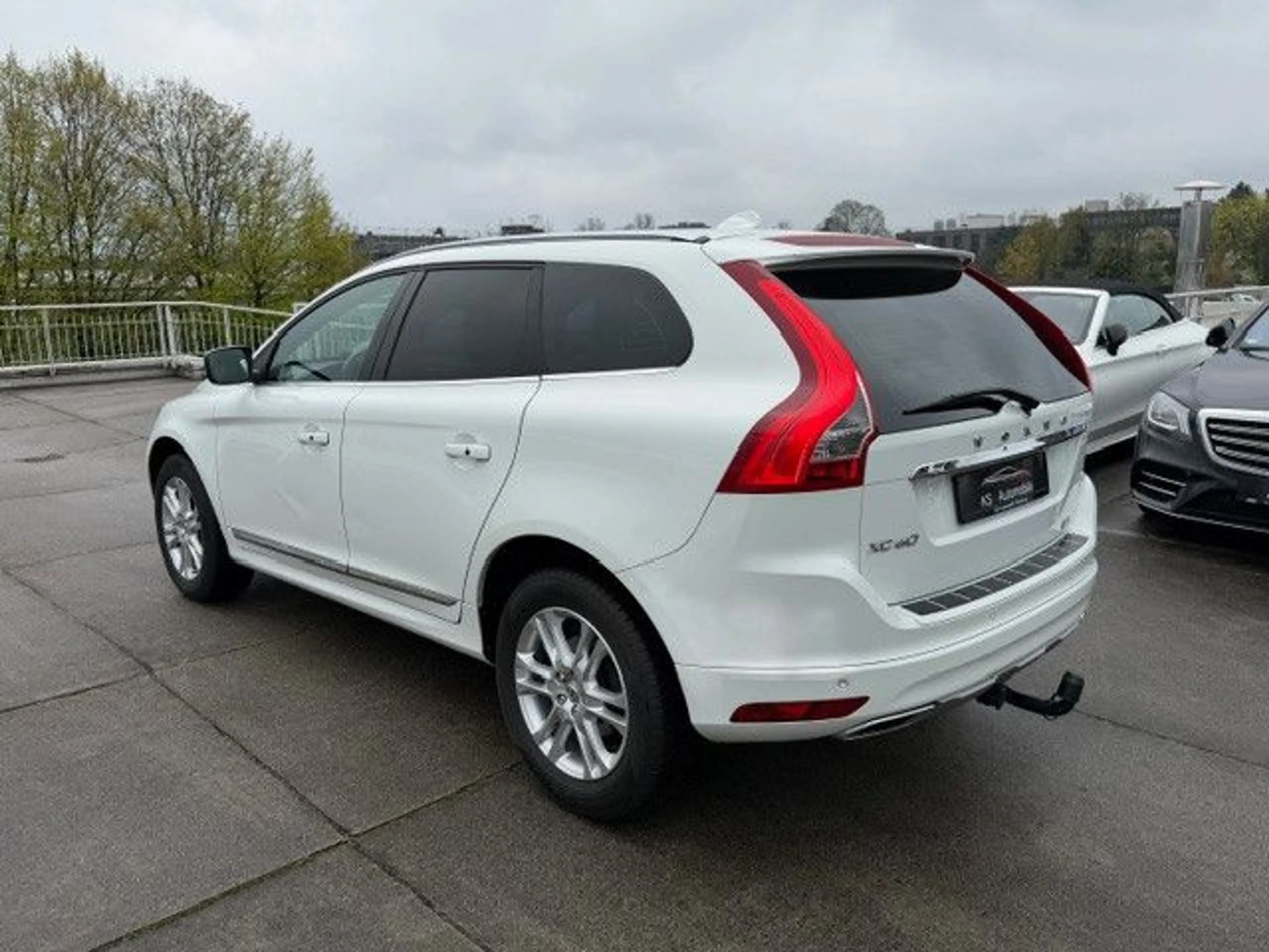 Volvo XC60 Summum 2WD — photo 6