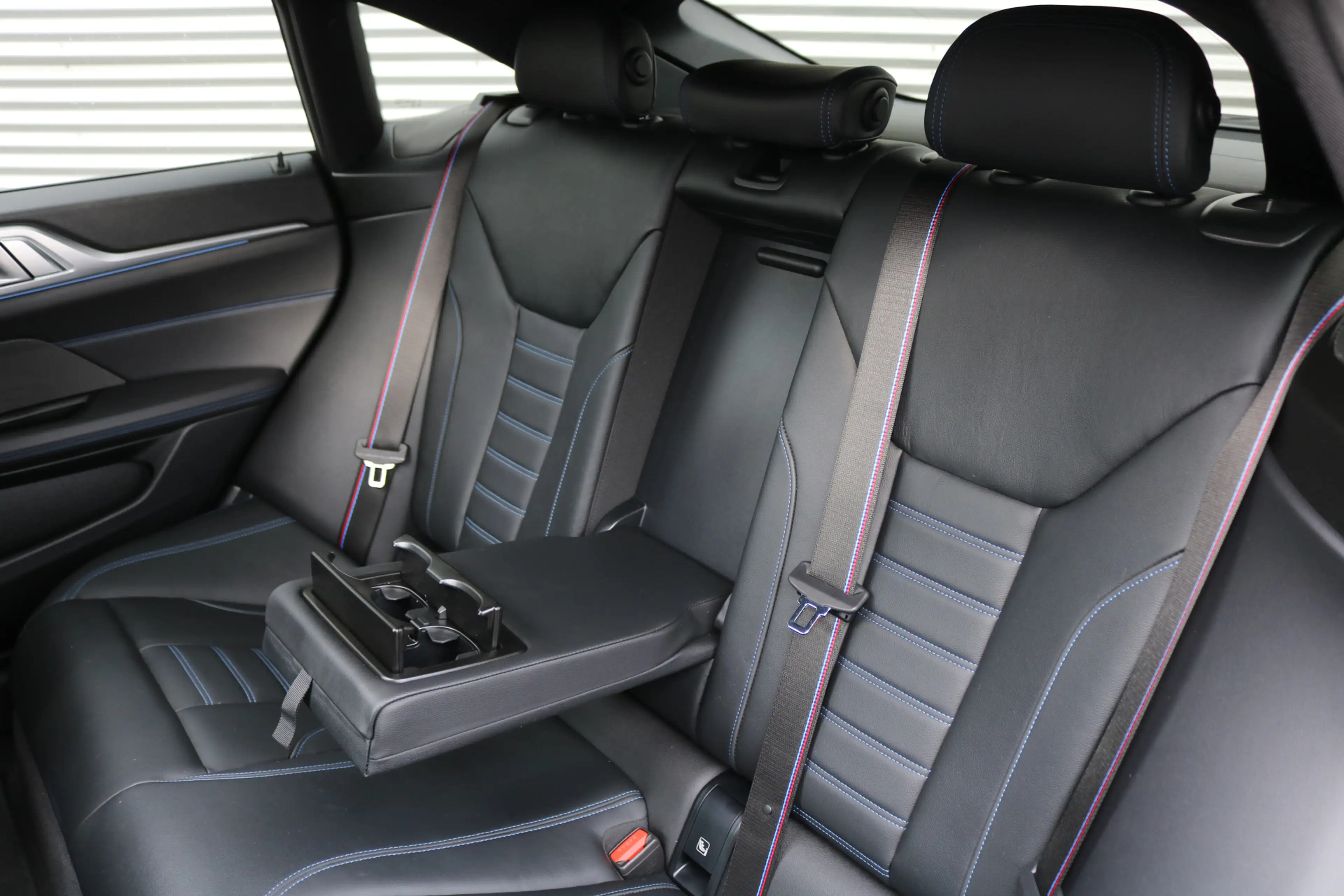 BMW i4 M50 High Executive 84 kWh 544PK M-Sportpakket (Sch — photo 9