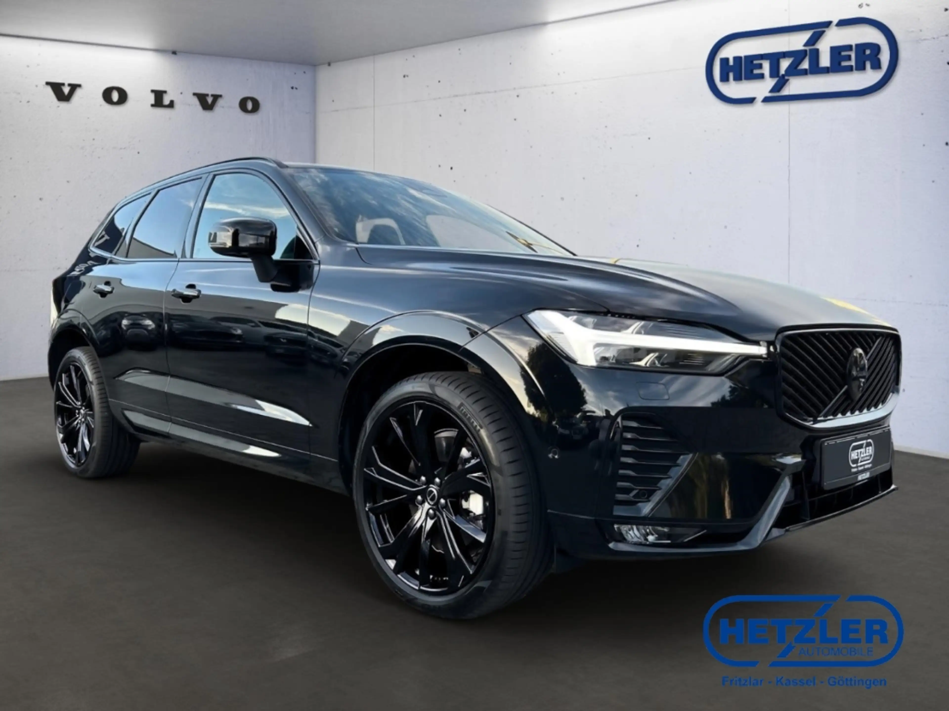 Volvo XC60 B5 Ultra Black Edition AWD AD AHK Digitales Cockpi — photo 2