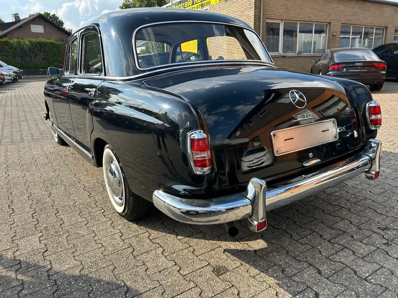 Mercedes-Benz Ponton 219, foto 4