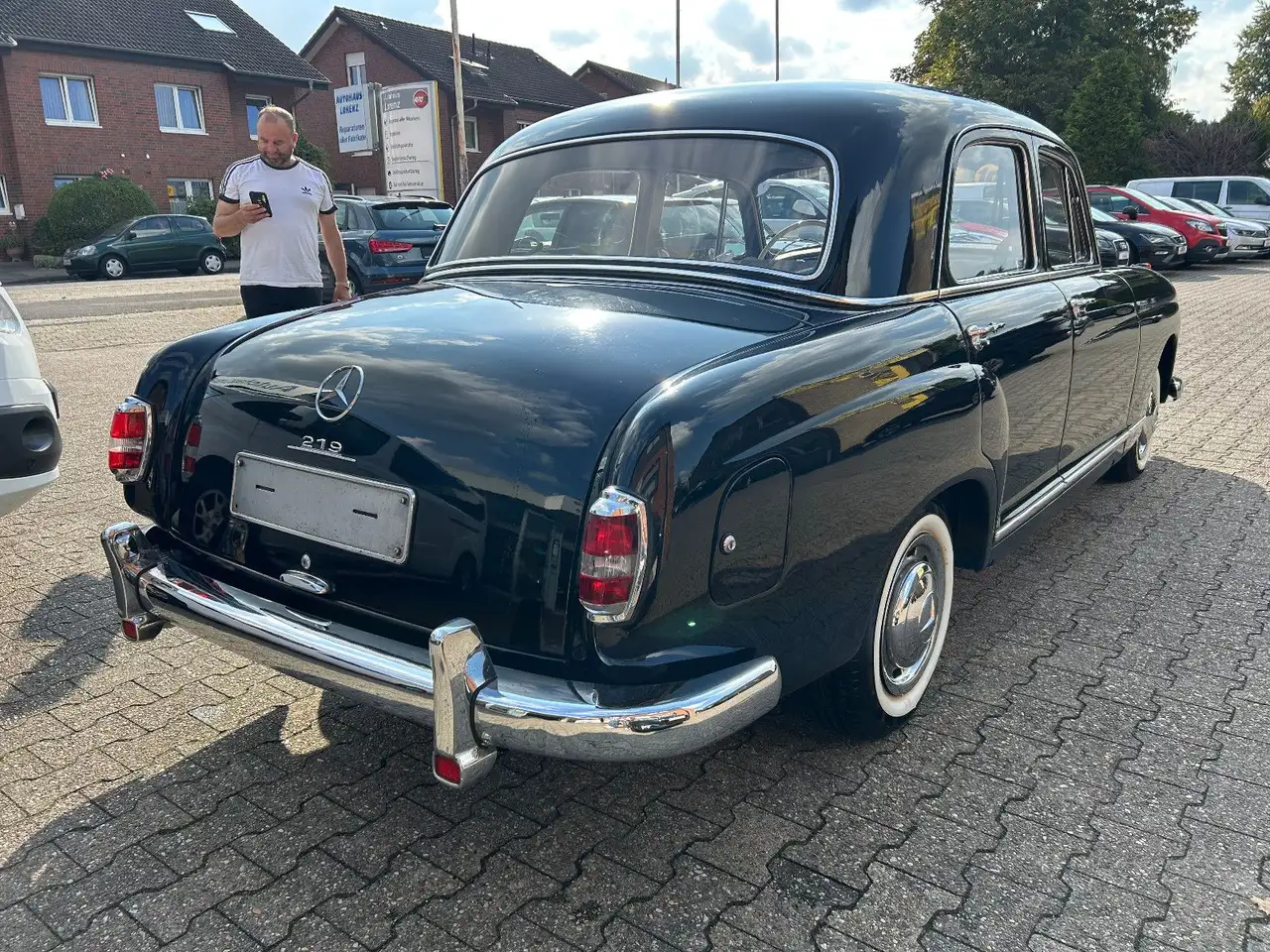 Mercedes-Benz Ponton 219, foto 5